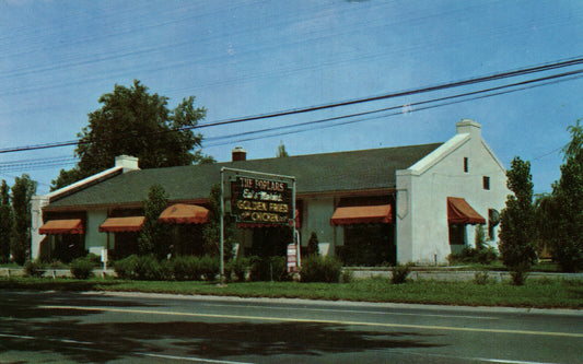The Poplars on Highway US16 MSC MSU East Lansing MI Michigan Mich Postcard
