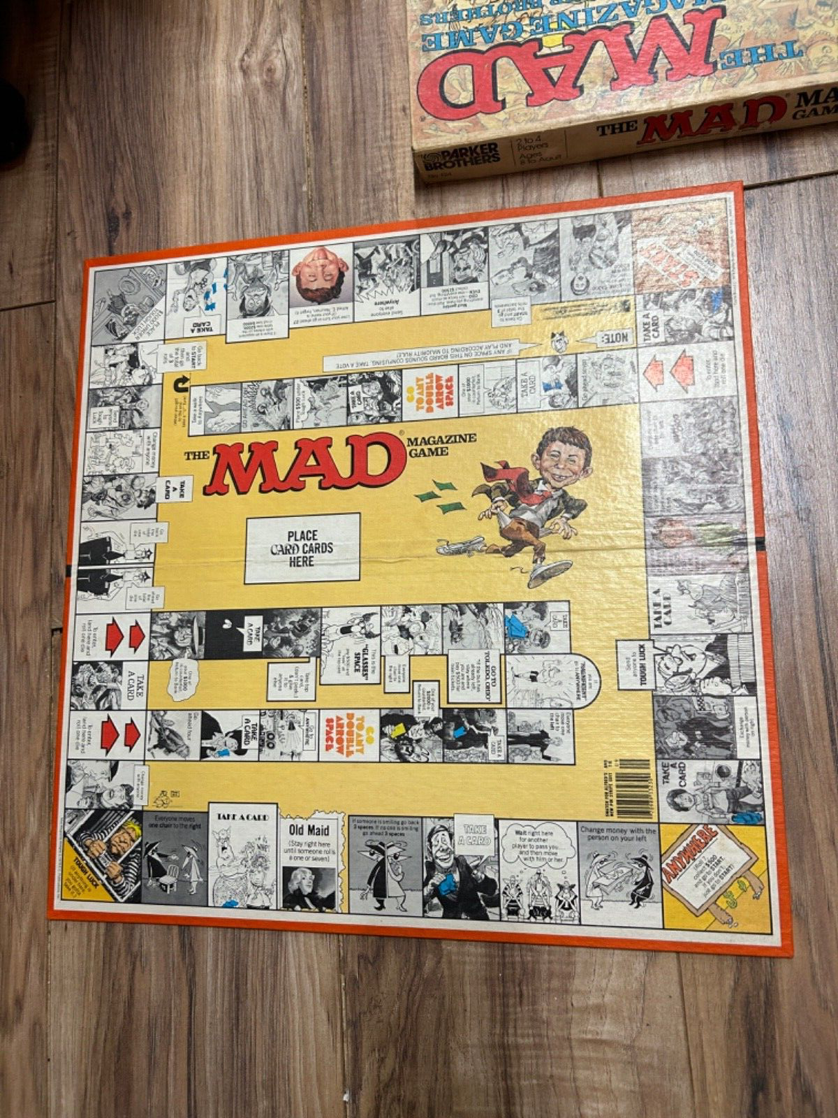 VINTAGE 1979 THE MAD MAGAZINE BOARD GAME PARKER BROS #124 USA