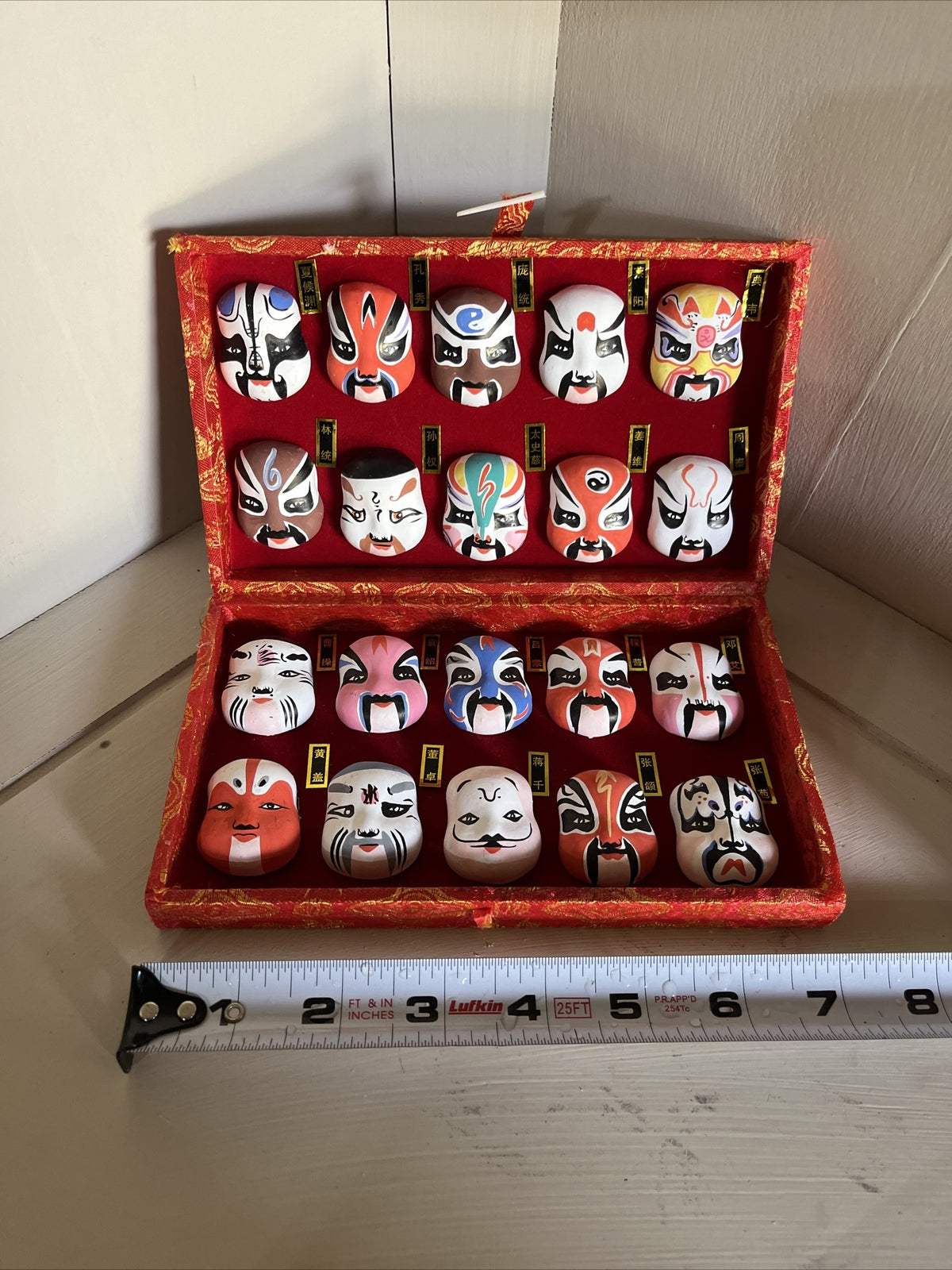VINTAGE 20-PIECE SET MINIATURE CHINESE BEJING OPERA FACE MASKS HAND-PAINTED CLAY