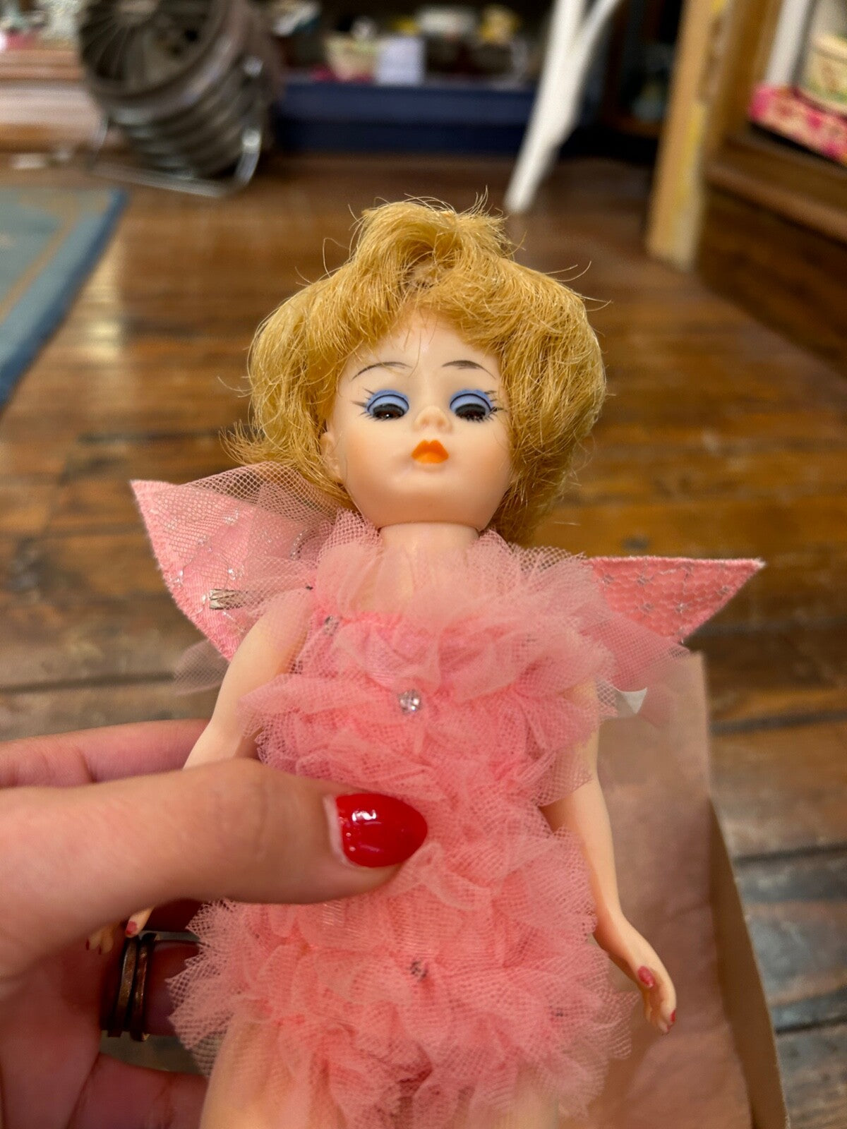 Vintage 1969 Madame Alexander Disney's Tinker Bell #7551  with box