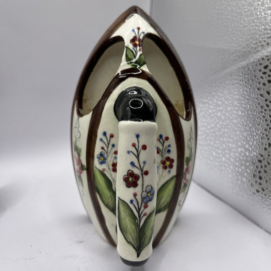 Vintage Ucagco China Ceramic Wall Pocket Floral Iron Handpainted Japan 5 1/4"
