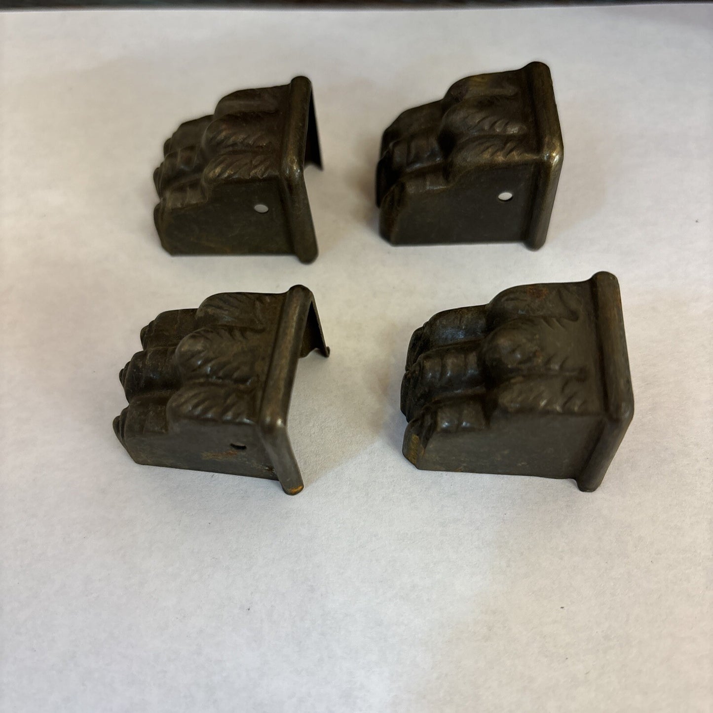 LOT OF 4 SMALL ANTIQUE BRASS 3-TOED CLAW FOOT SALVAGE