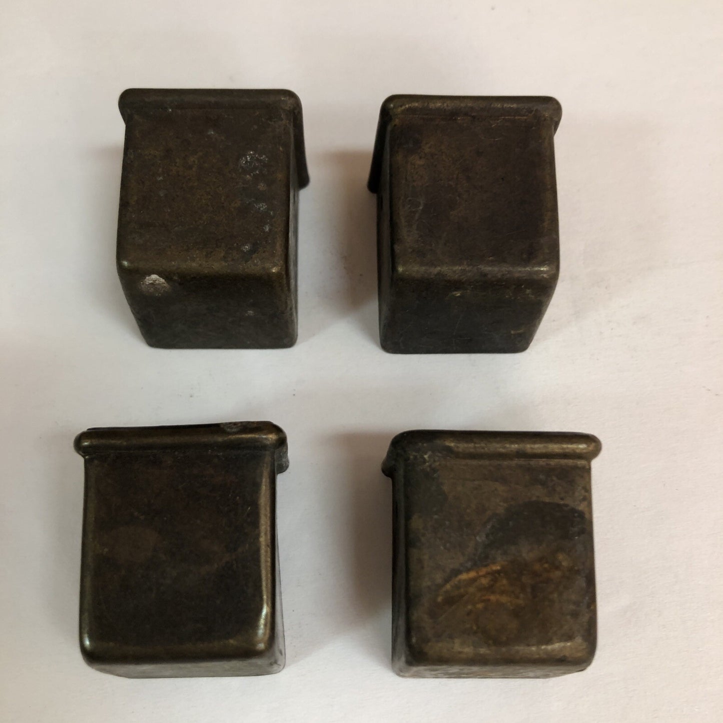 LOT OF 4 ANTIQUE VINTAGE MID-CENTURY BRASS CUBE FURNITURE FOOT COVERS SALVAGE