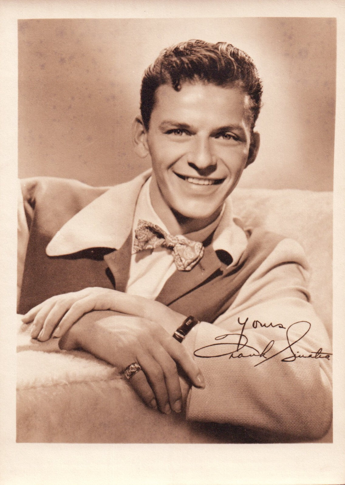 Hollywood Movie Star Frank Sinatra AUTOGRAPHED PRINTED Real PHOTO  Signed 5 x 7