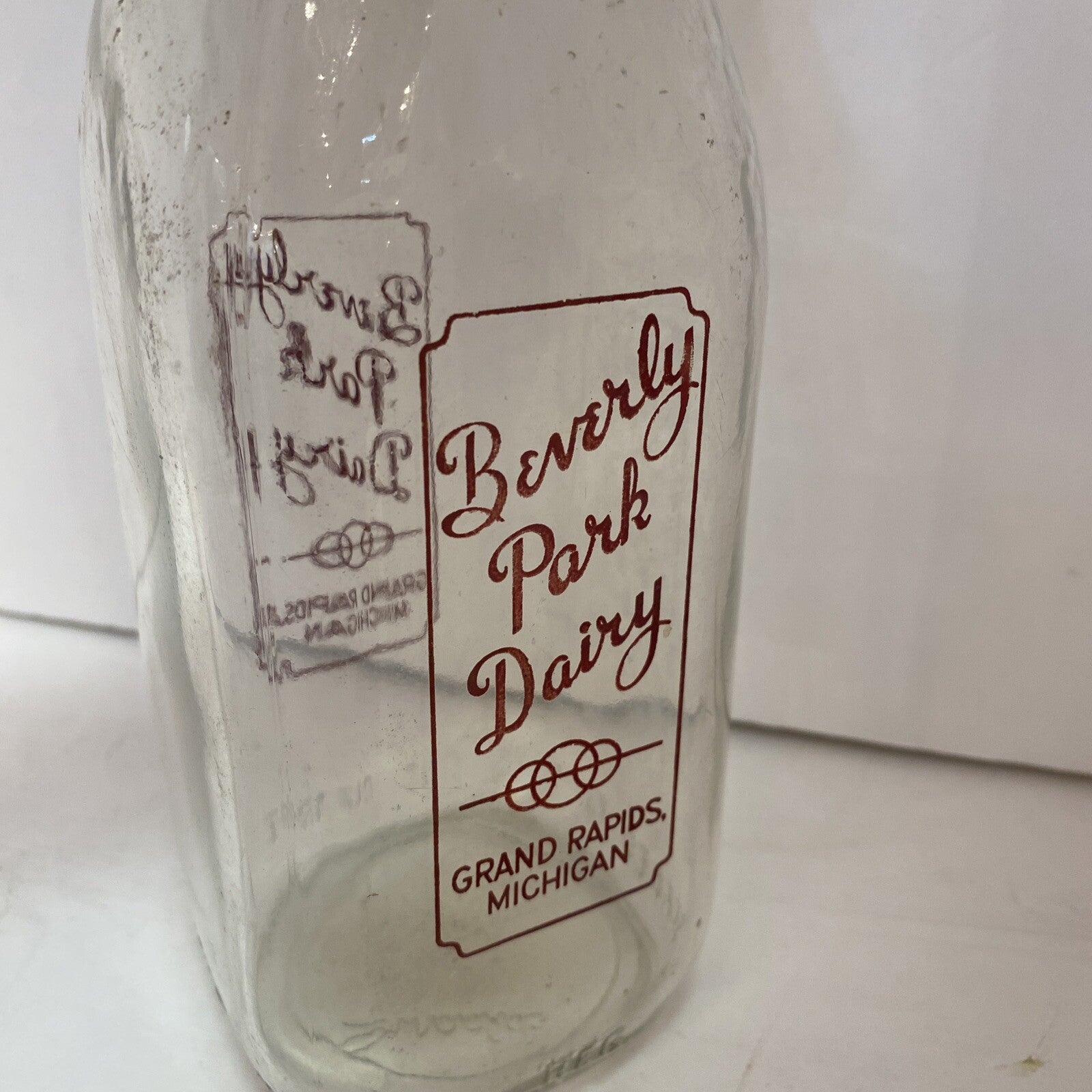 Rare Beverly Park Dairy Grand Rapids Michigan Milk Quart Bottle Michigan MI Mich