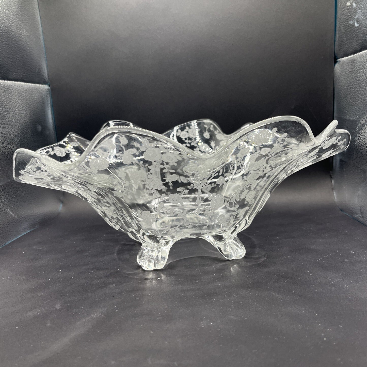 ROSEPOINT 12" FOOTED CENTERPIECE SERVING BOWL Cambridge Glass Co VTG