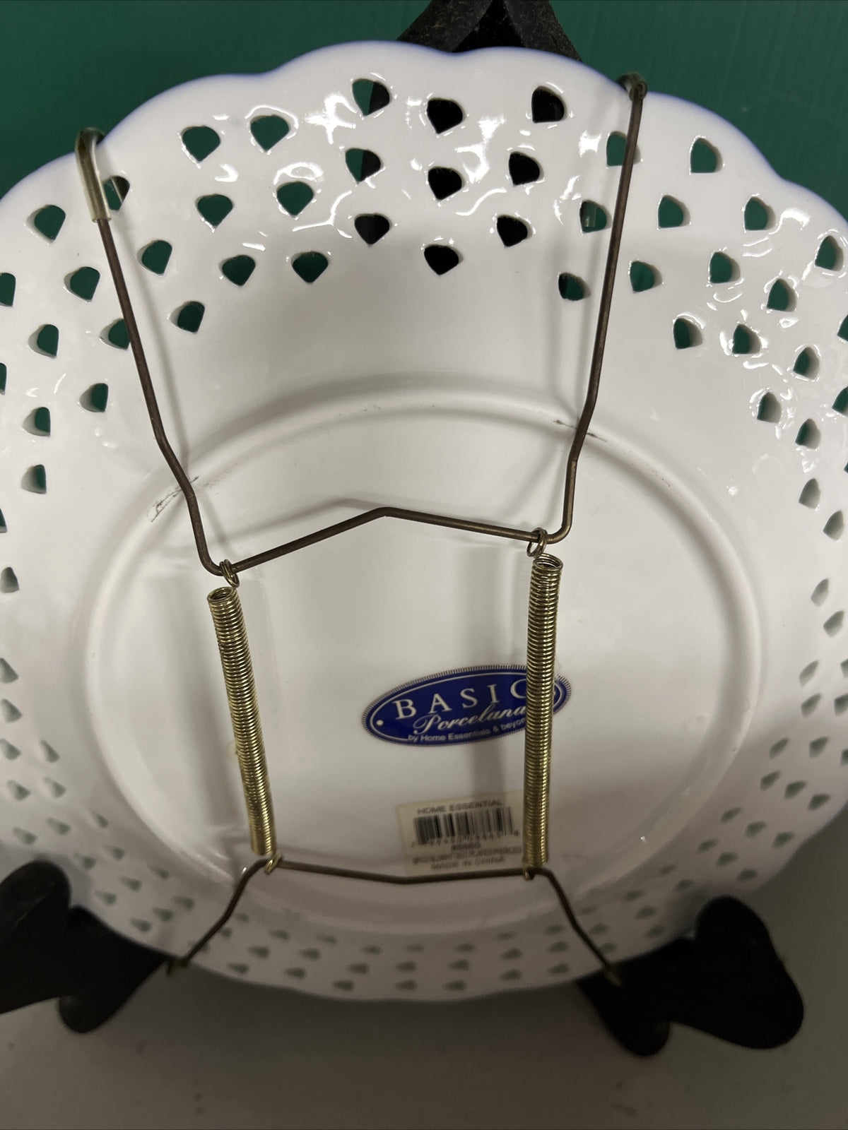 Basic Porcelana Decorative Plate Home White & Blue Floral Pattern Scalloped Edge