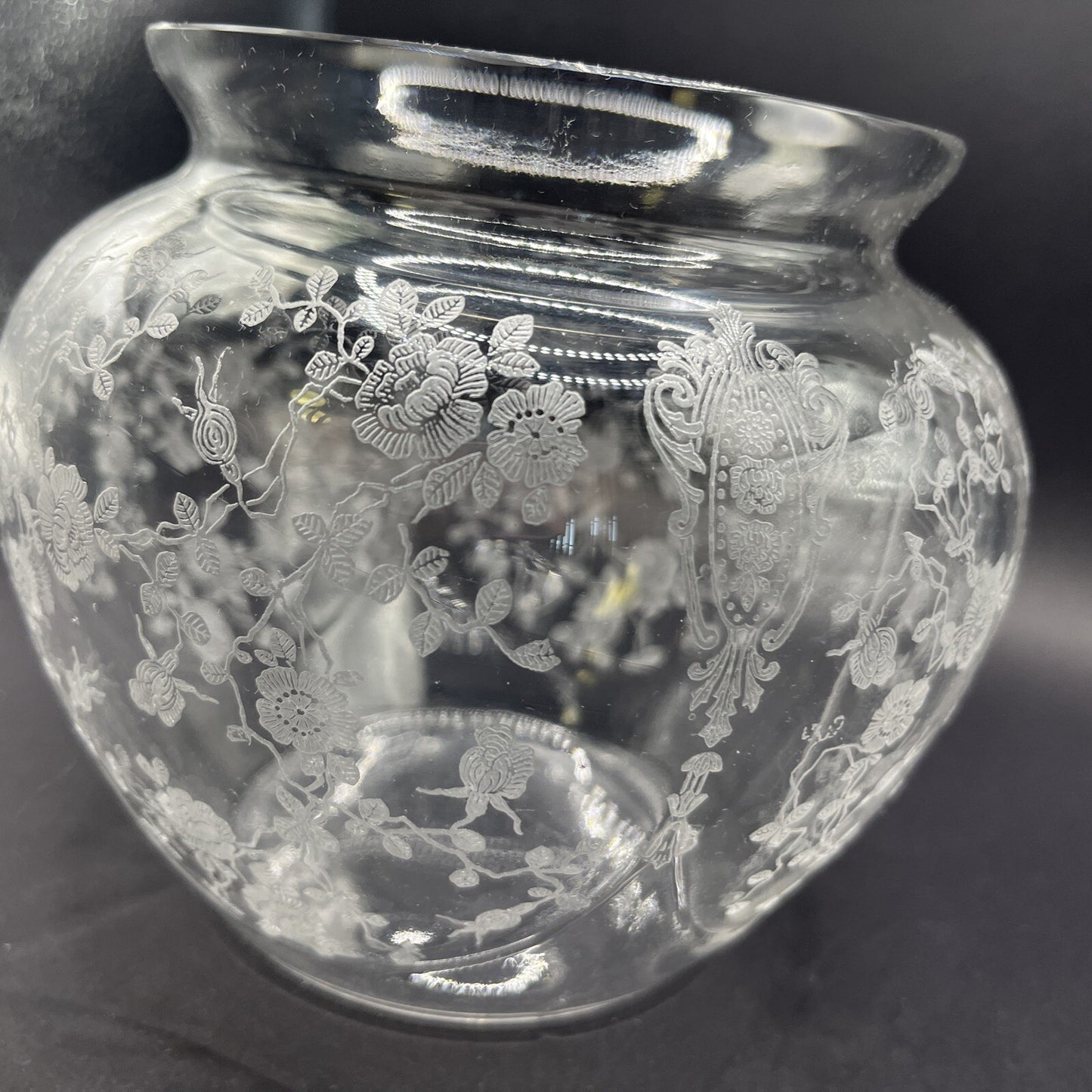 Cambridge Rose Point  Clear 6 ¼” Globe Vase