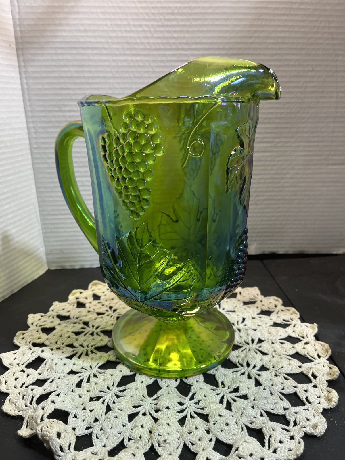 vintage Indiana green glass harvest grape carnival glass pitcher 