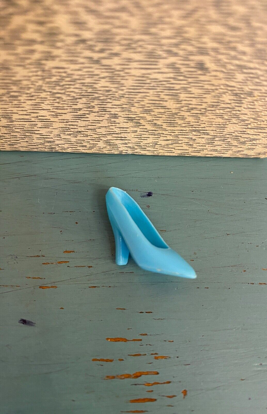 ONE HEEL INCLUDED BARBIE Vintage BLUE Closed Toe High Heel CHINA