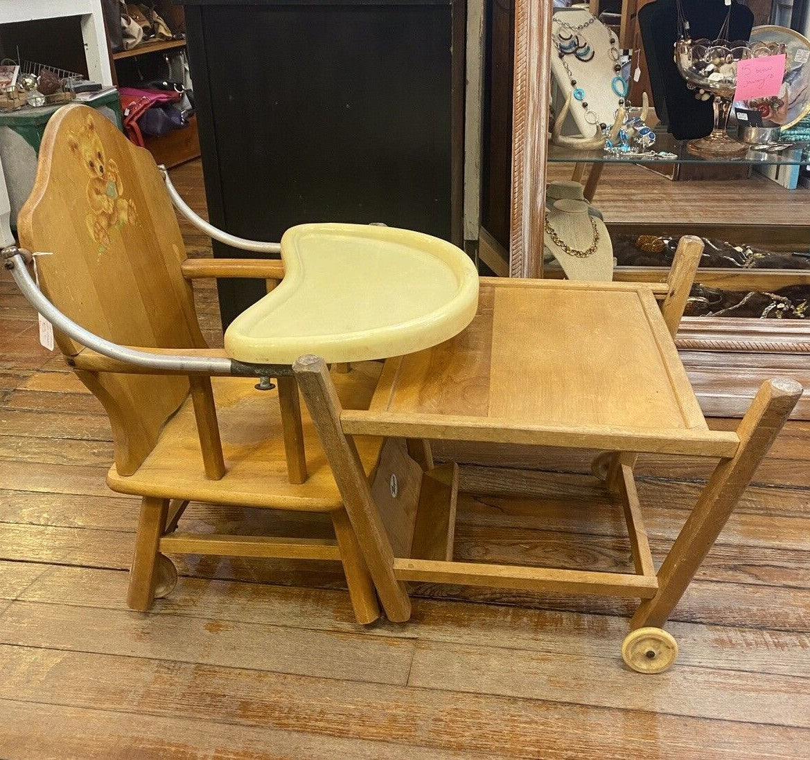 Antique Thayer High Chair Convertible To Play Chair  With Bear  Print Solid Wood