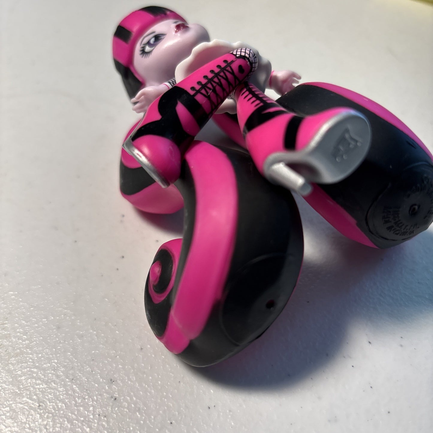 Monster High Mattel 4.75" Vinyl Figure Draculaura Figurine Doll