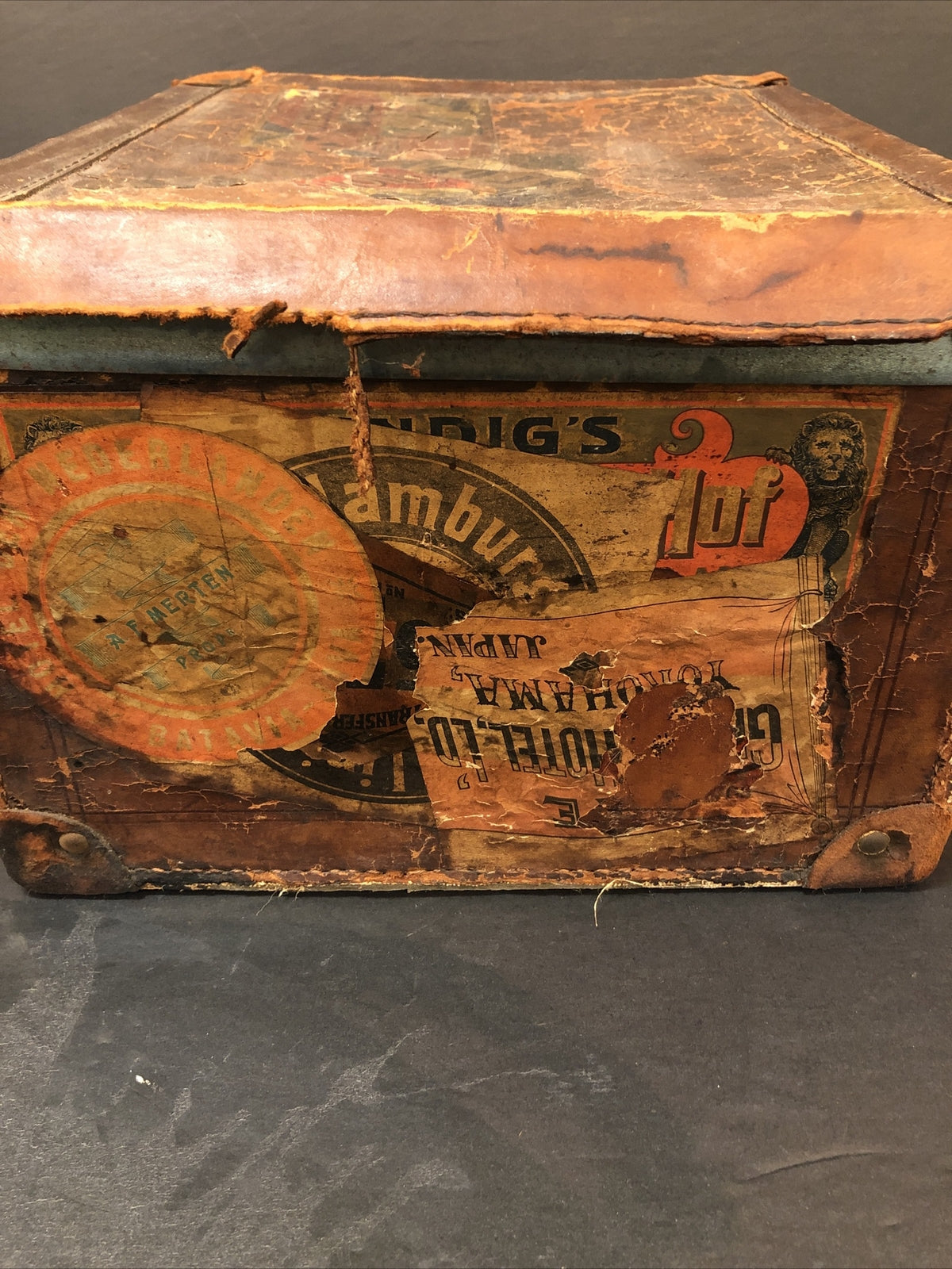 Antique Leather Hat Box silk lined International Hotel stamps stickers Japan