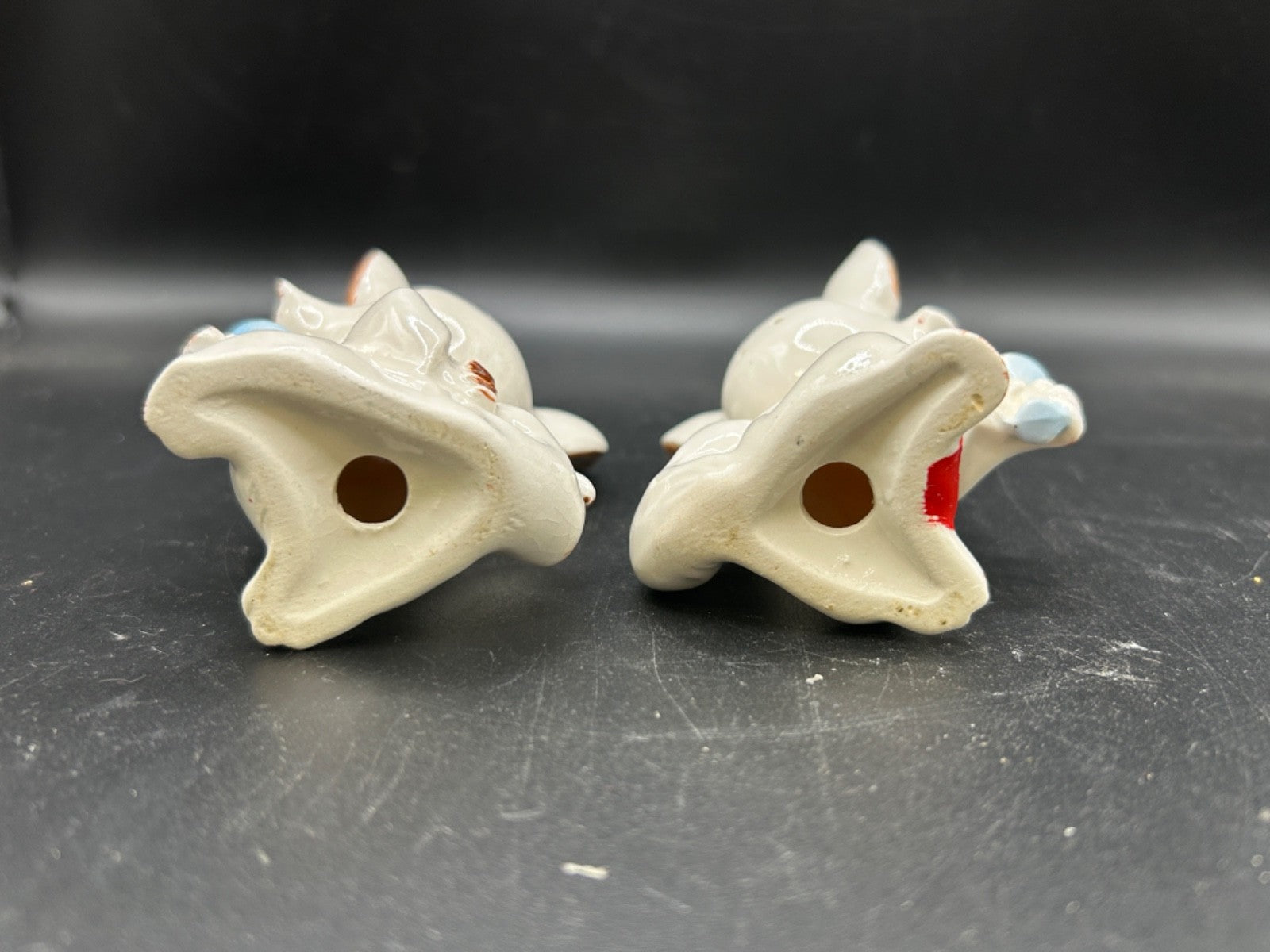 Enesco 1950s Anthropomorphic Foxes Drinking Martinis Salt & Pepper Shaker Set