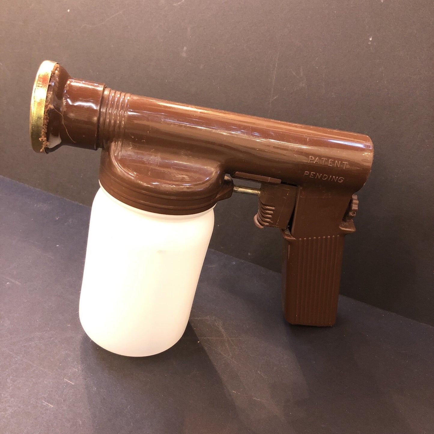 vintage Kirby Patent Pending Suds-O-Gun plastic jar cap straw