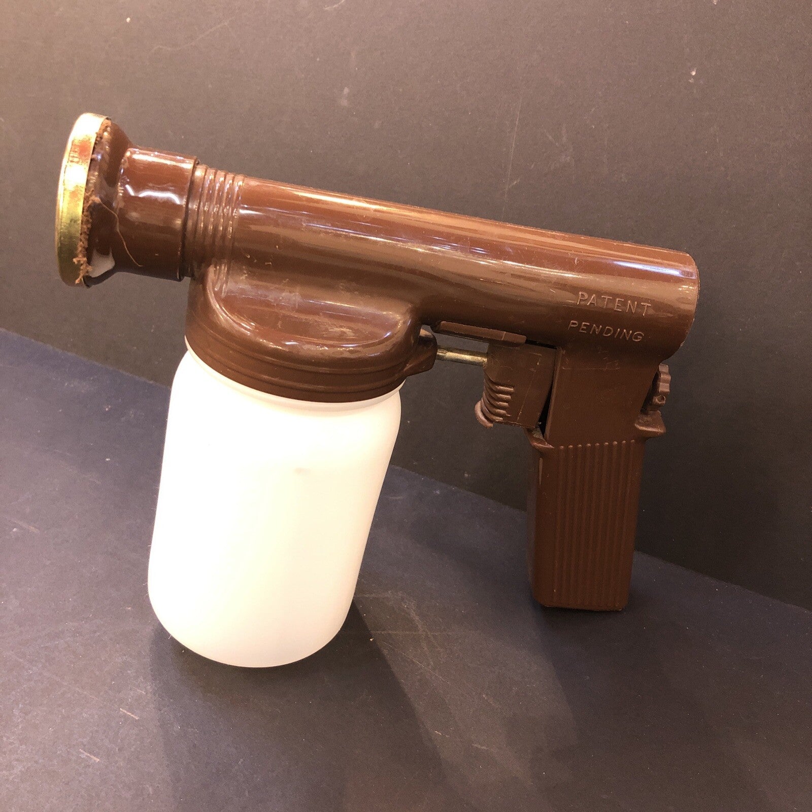 vintage Kirby Patent Pending Suds-O-Gun plastic jar cap straw