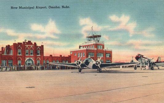New Municipal Airport, Omaha Nebraska Airplane Postcard