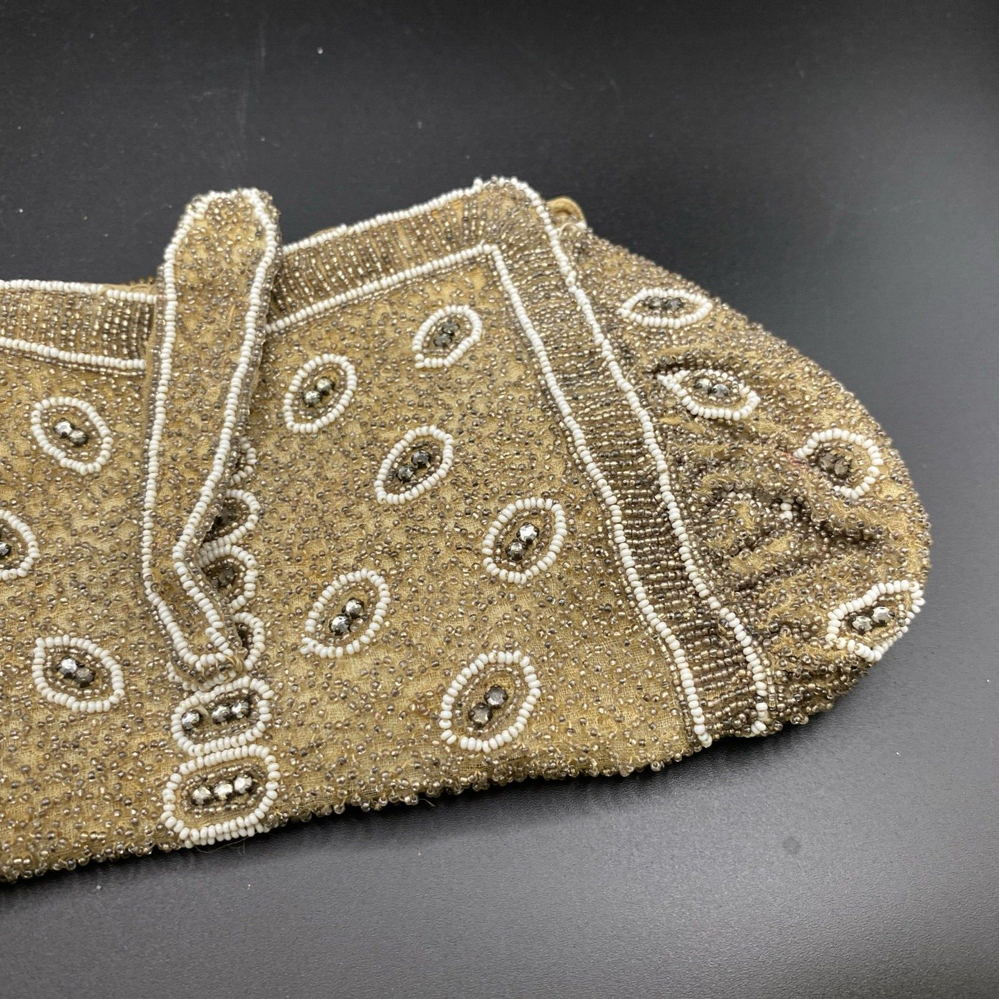 Unbranded  vintage Beaded Purse  clutch Circa  1950's tan