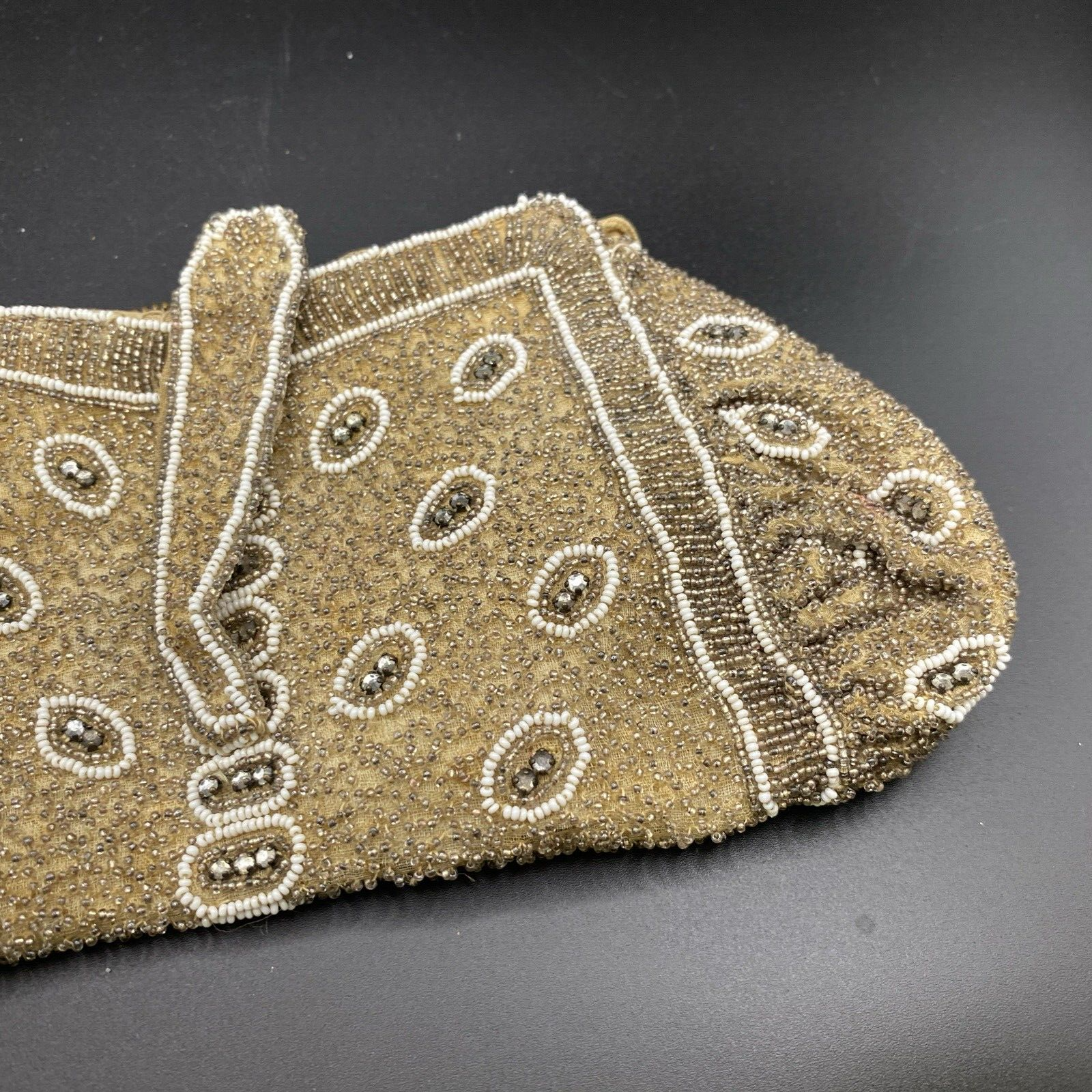 Unbranded  vintage Beaded Purse  clutch Circa  1950's tan