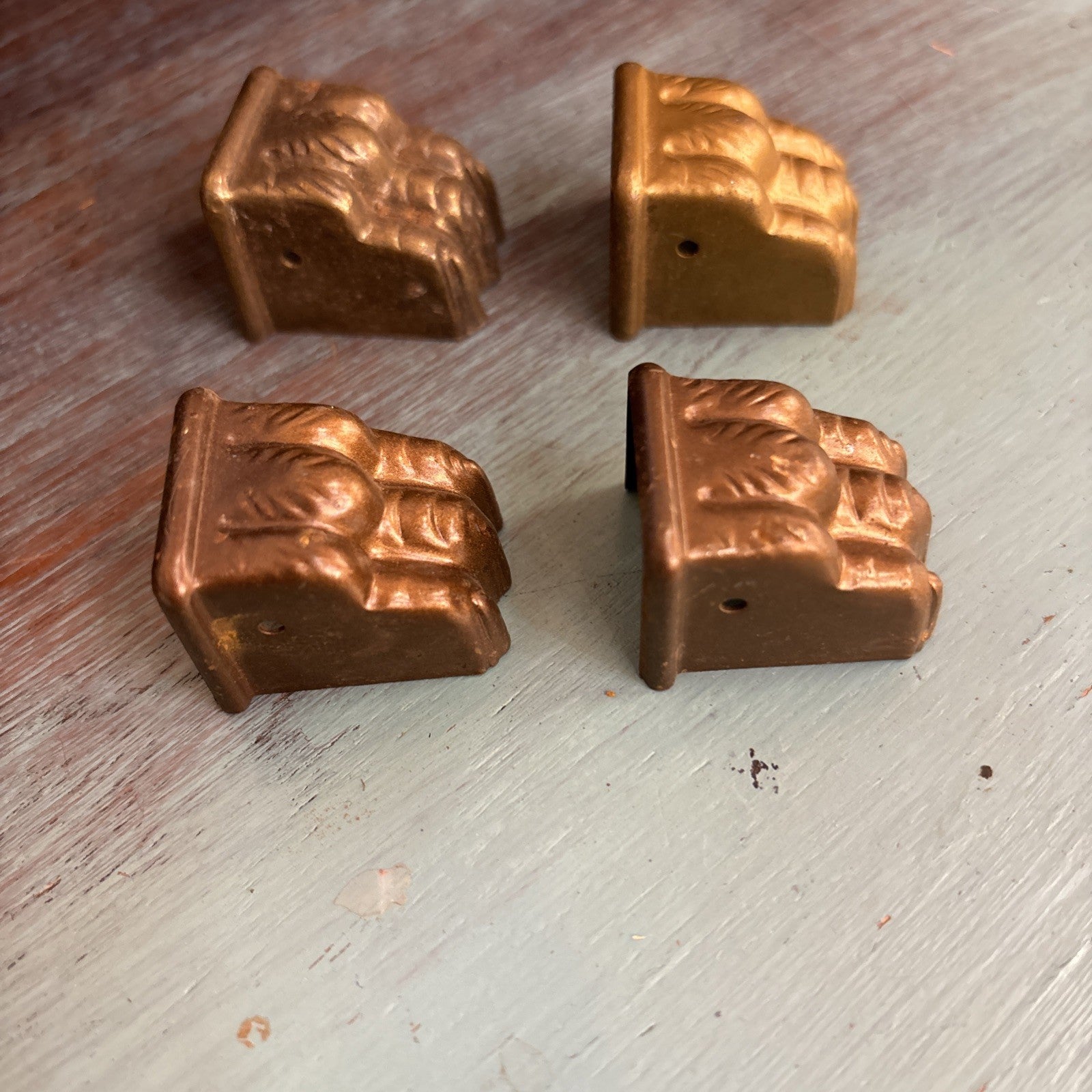 LOT OF 4 SMALL ANTIQUE BRASS 3-TOED CLAW FOOT SALVAGE