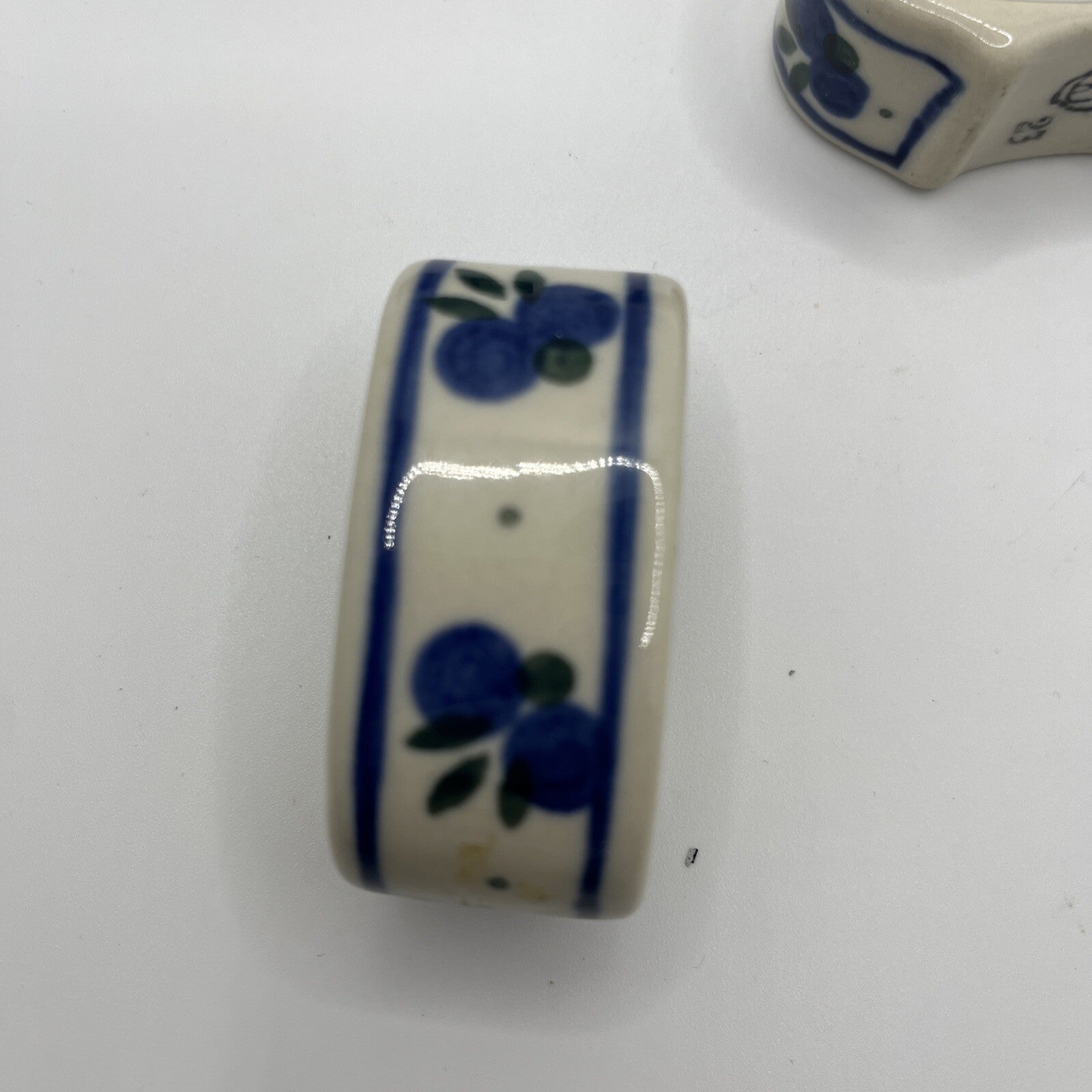 4 Polish Pottery Napkin Rings Hand Painted Floral Blue Cream Yellow