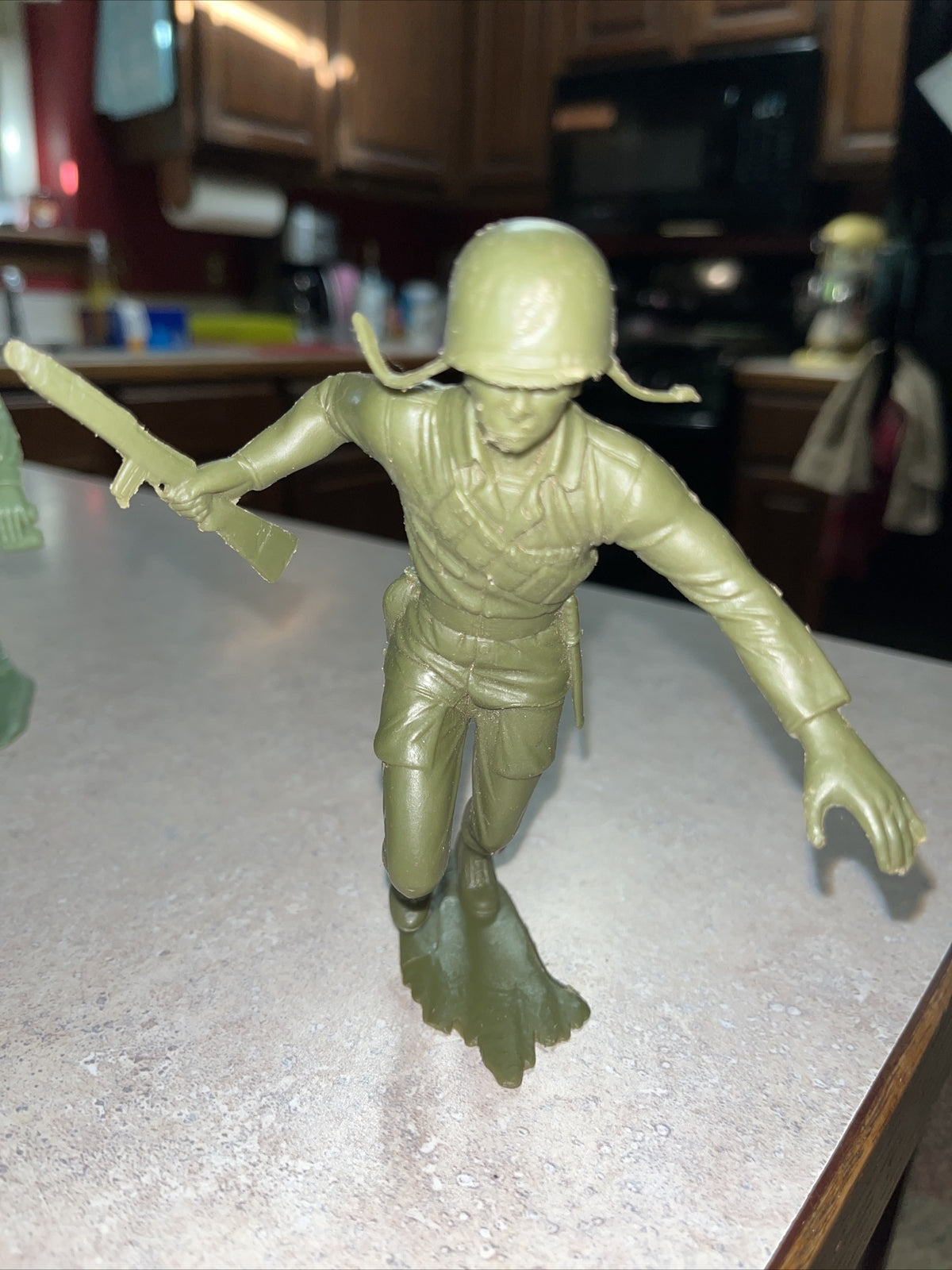 Vintage 1963 Marx US Army Men 4 plastic figures 6" toy soldiers military