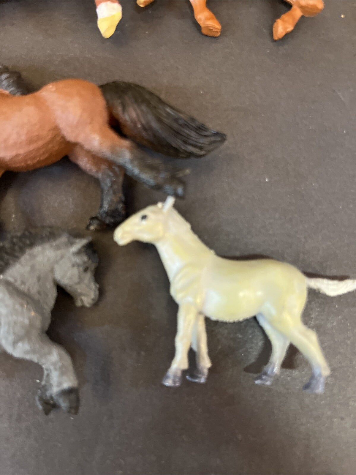 Lot of 18 Vintage Plastic Toy Play Horses