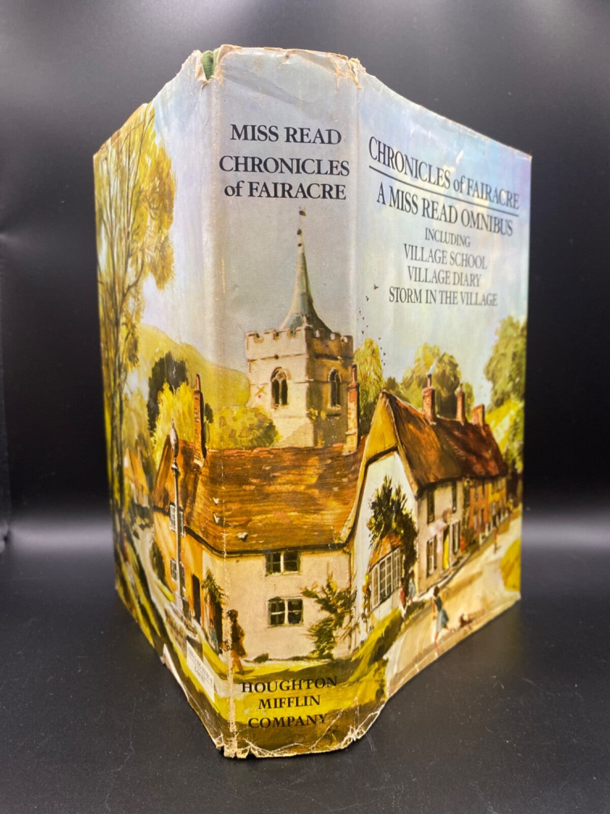 CHRONICLES OF FAIRACRE by A MISS READ OMNIBUS 1st American Ed 1977 HB DJ