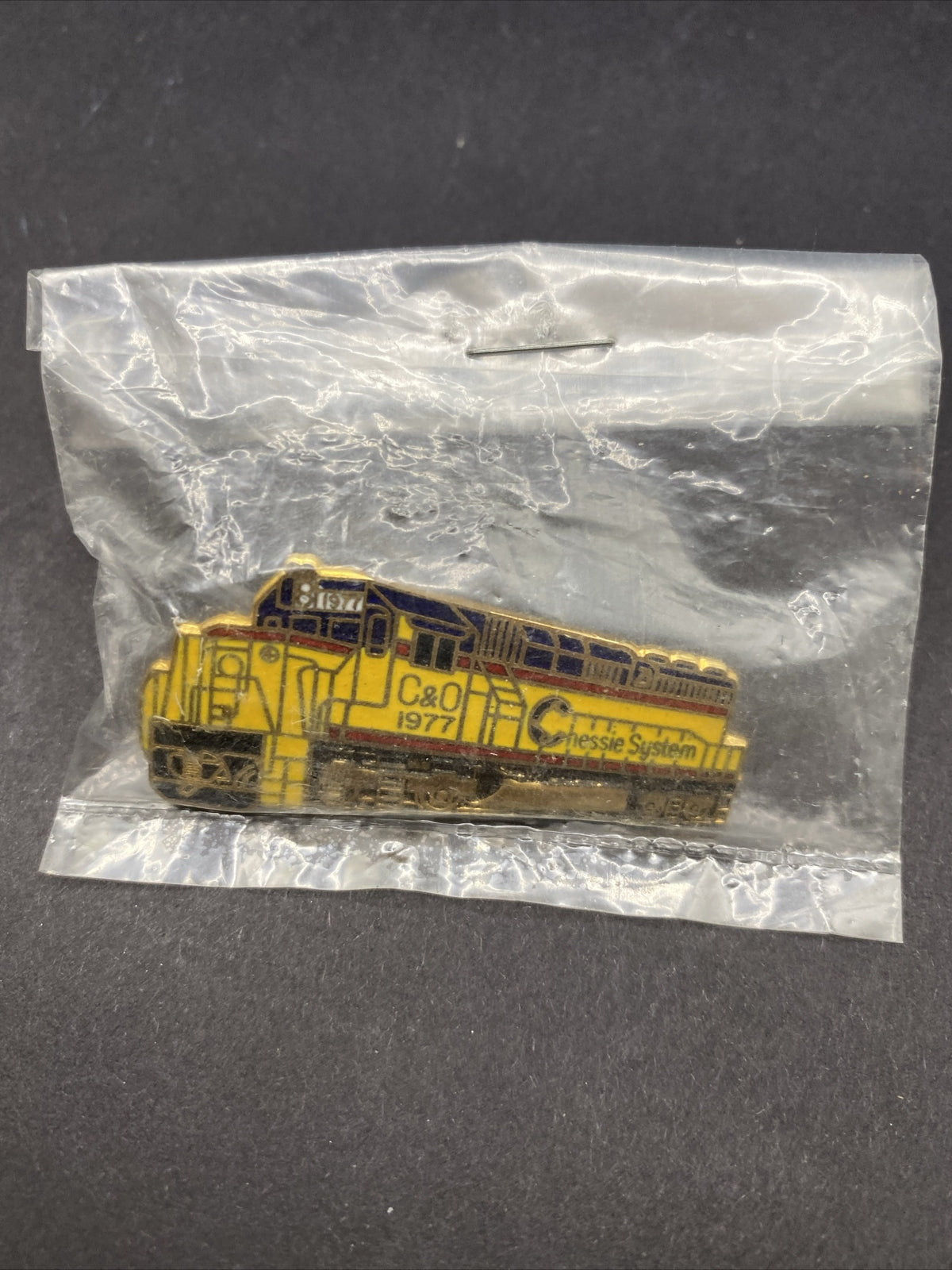 RARE VINTAGE C & O UNIFORM Tie Clip Clasp CHESAPEAKE OHIO RAILROAD Train