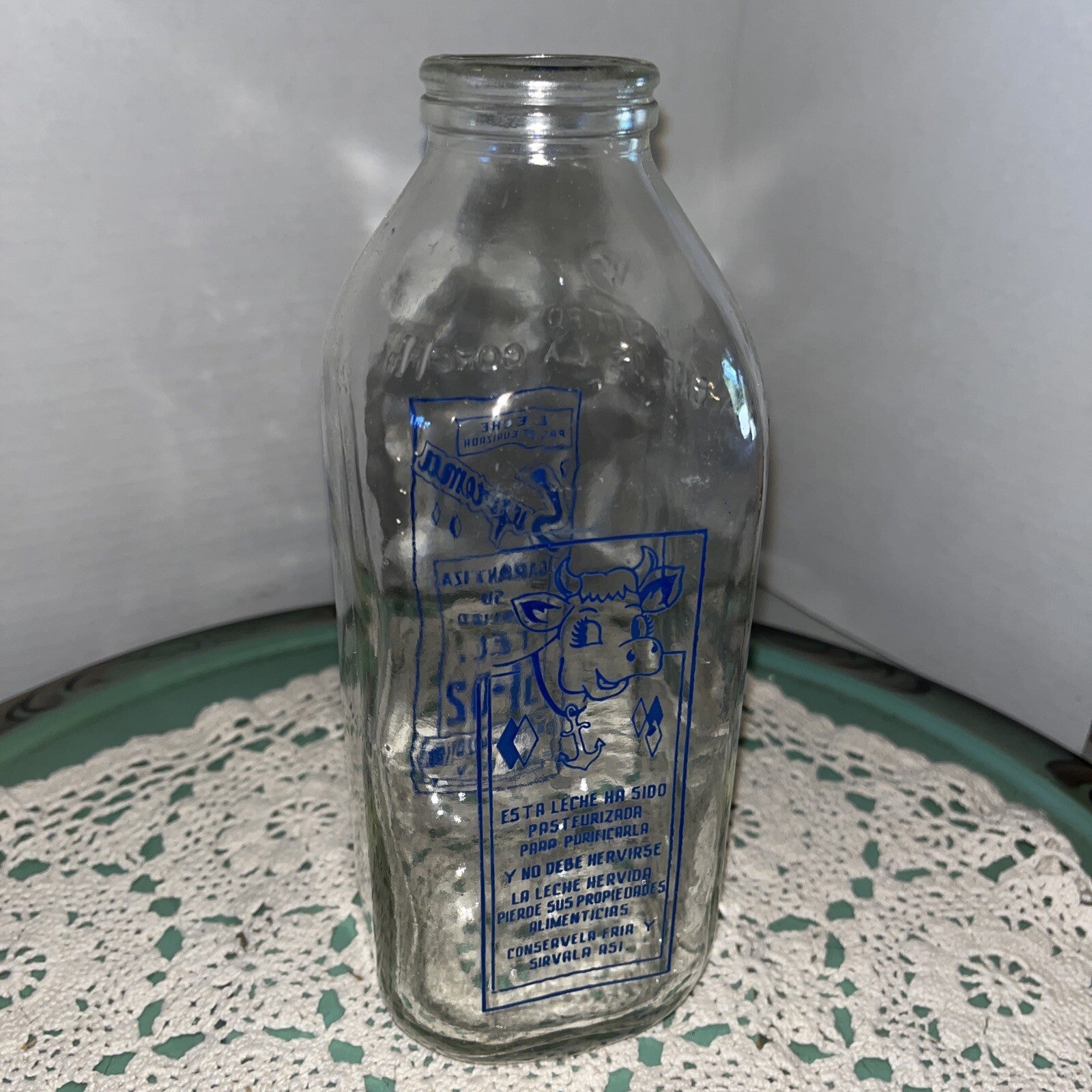 Suprema Milk Bottle - Spanish - 8 1/2" tall