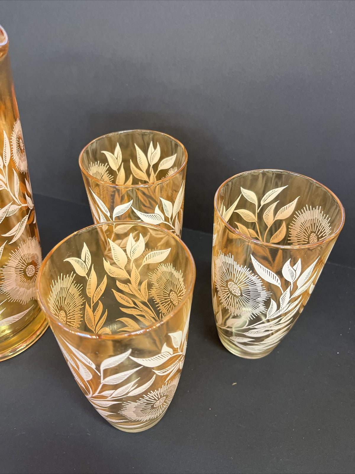 vtg Marigold Carnival Glass Pitcher 9.75" Hand Painted Sun Flowers w/ 2 glasses