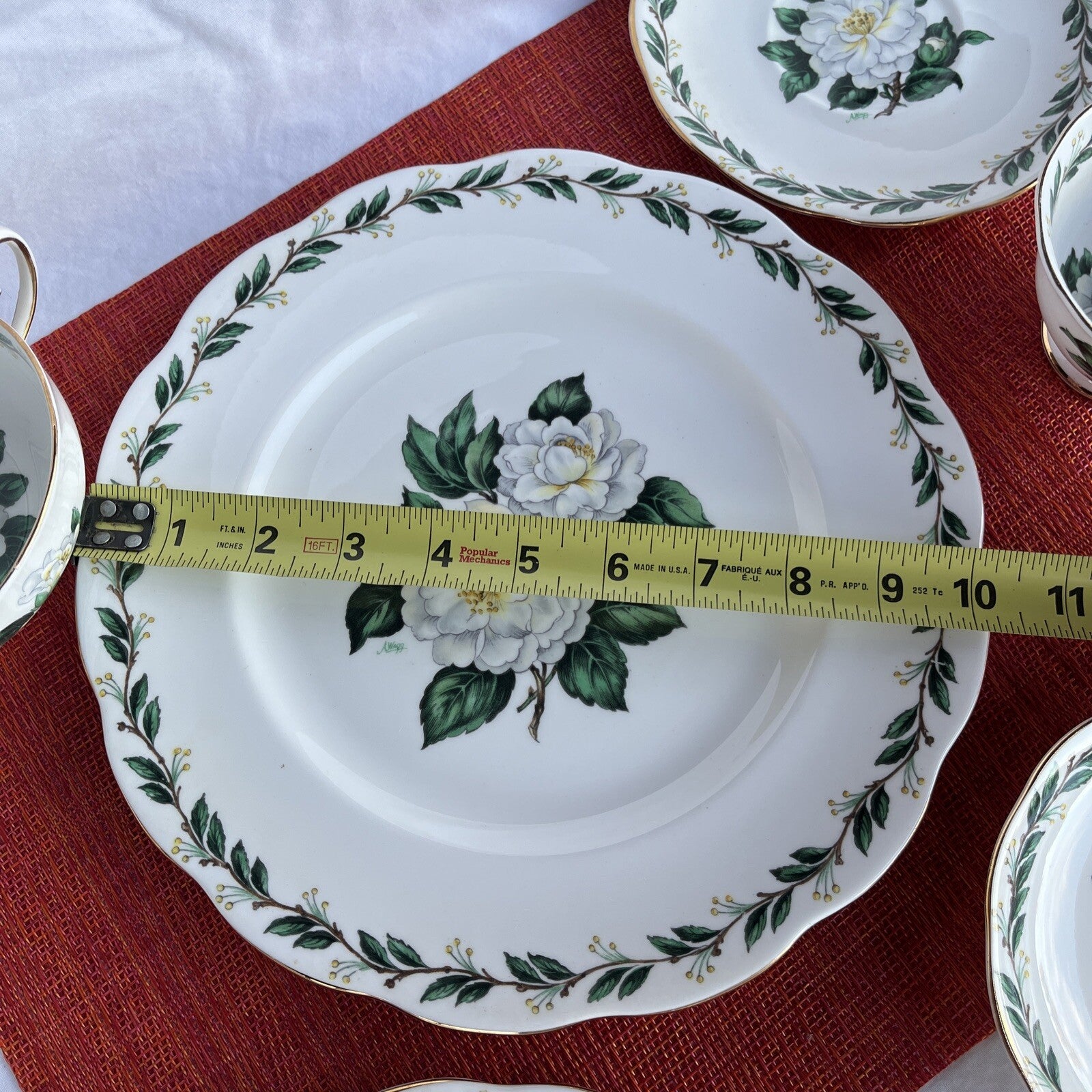 Royal Albert - Lady Clare Bone China, 6 - Pc Serving Set  - England Floral