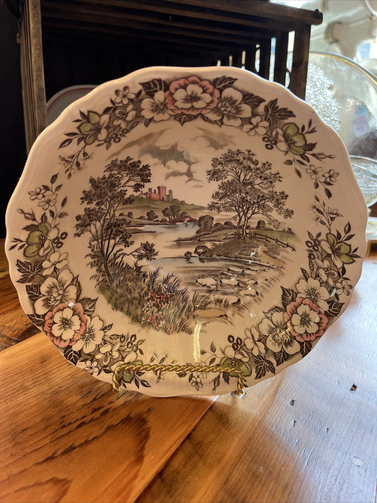Beautiful 8” English Stratfordshire China Bowl