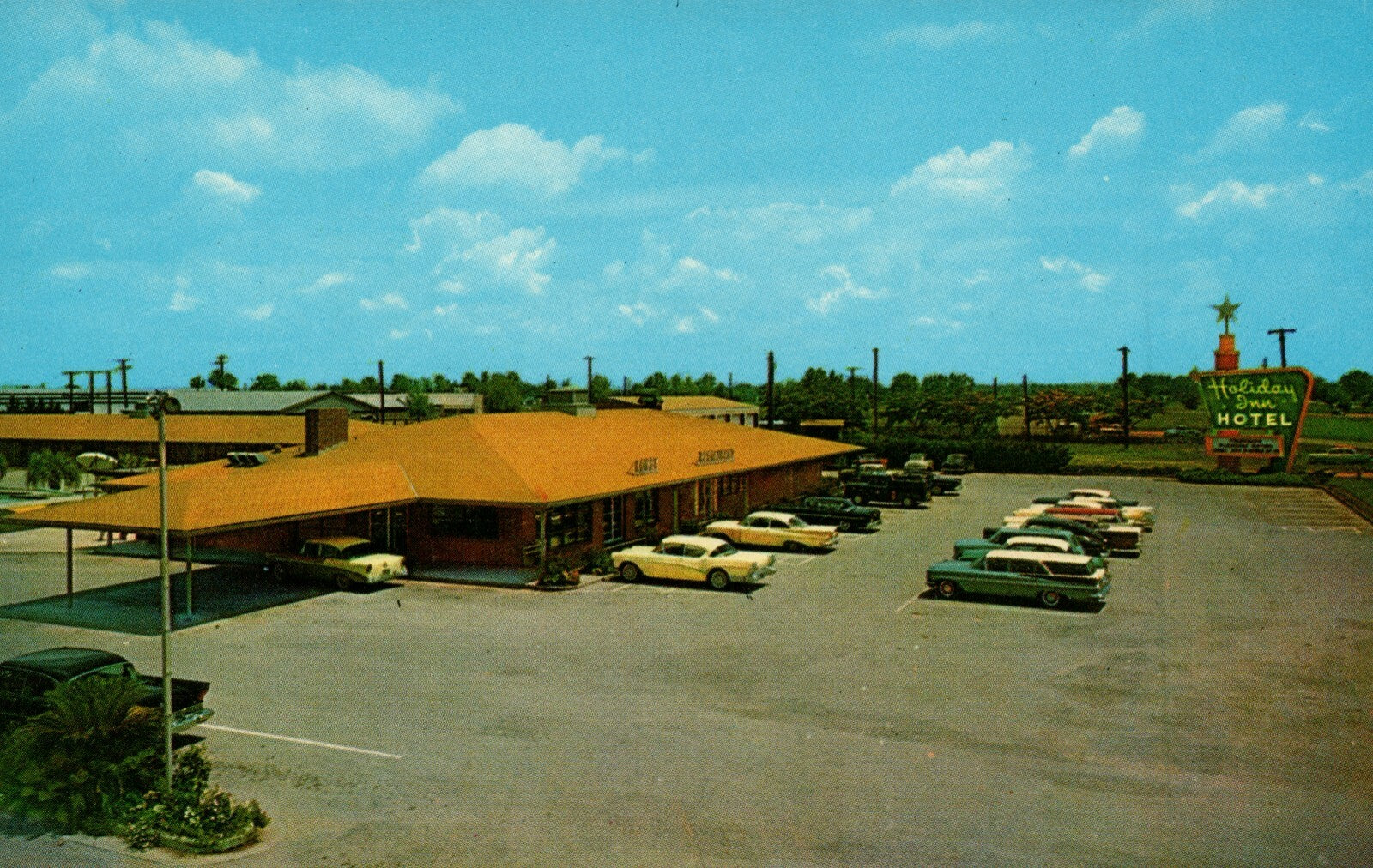 Holiday Inn Motel of Alexandria MacArthur Drive Louisianna LA  Postcard