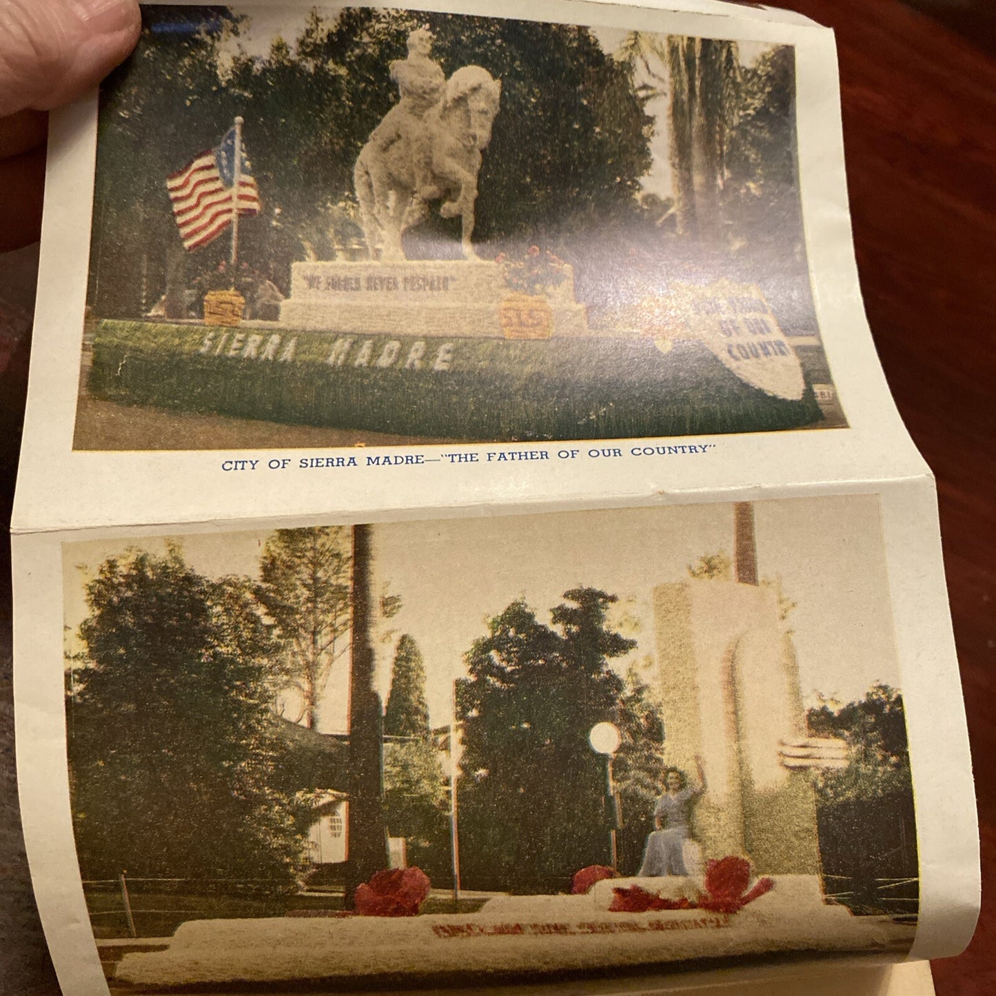 1941 Tournament Of Roses Rose bowl Parade Floats CA California Postcard Folder