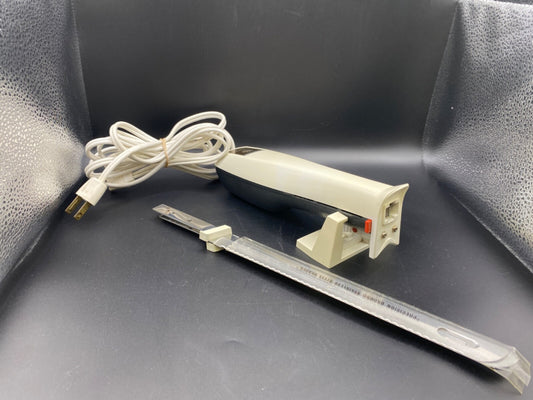 Vintage GE/General Electric Corded Carving Knife/Slicer with Two Blades WORKS!