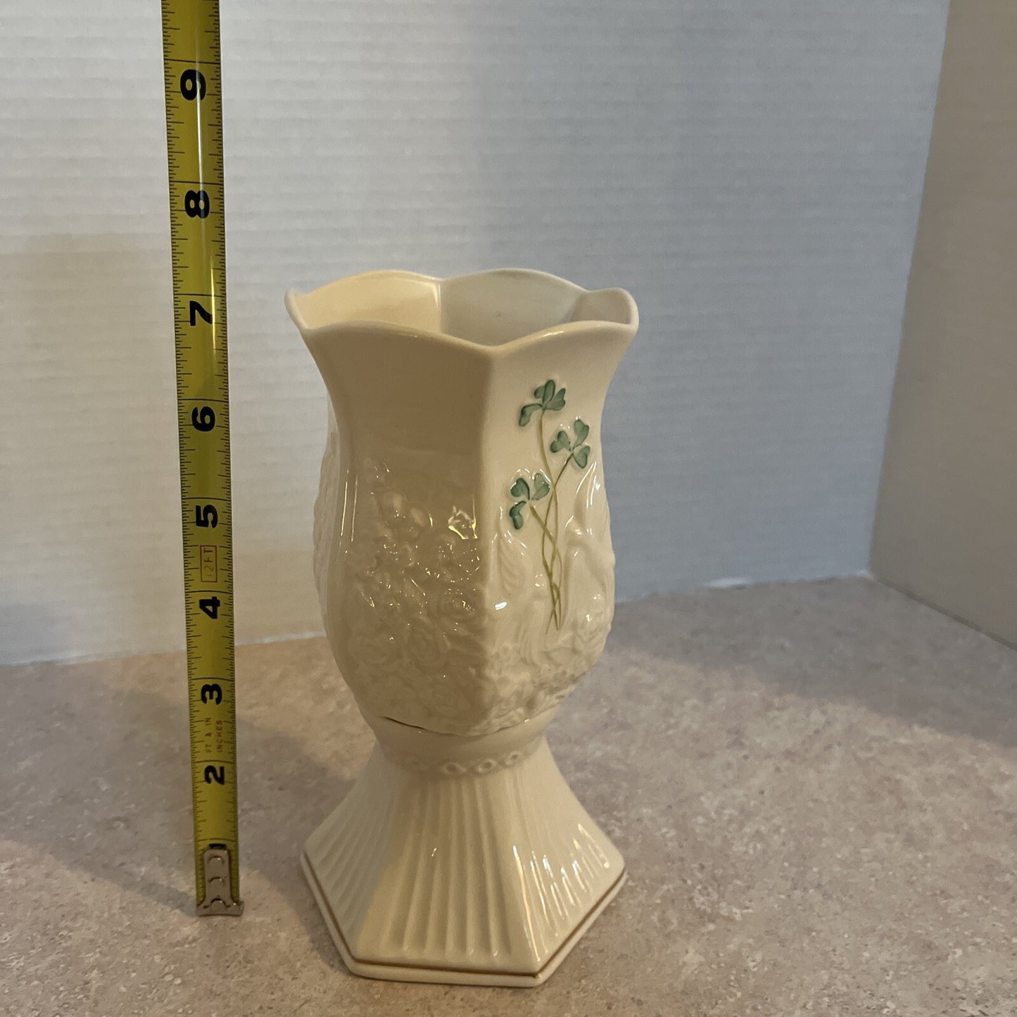 🍀BELLEEK Porcelain Tea light Votive Candle Holder With Shade Fairy Light Lamp