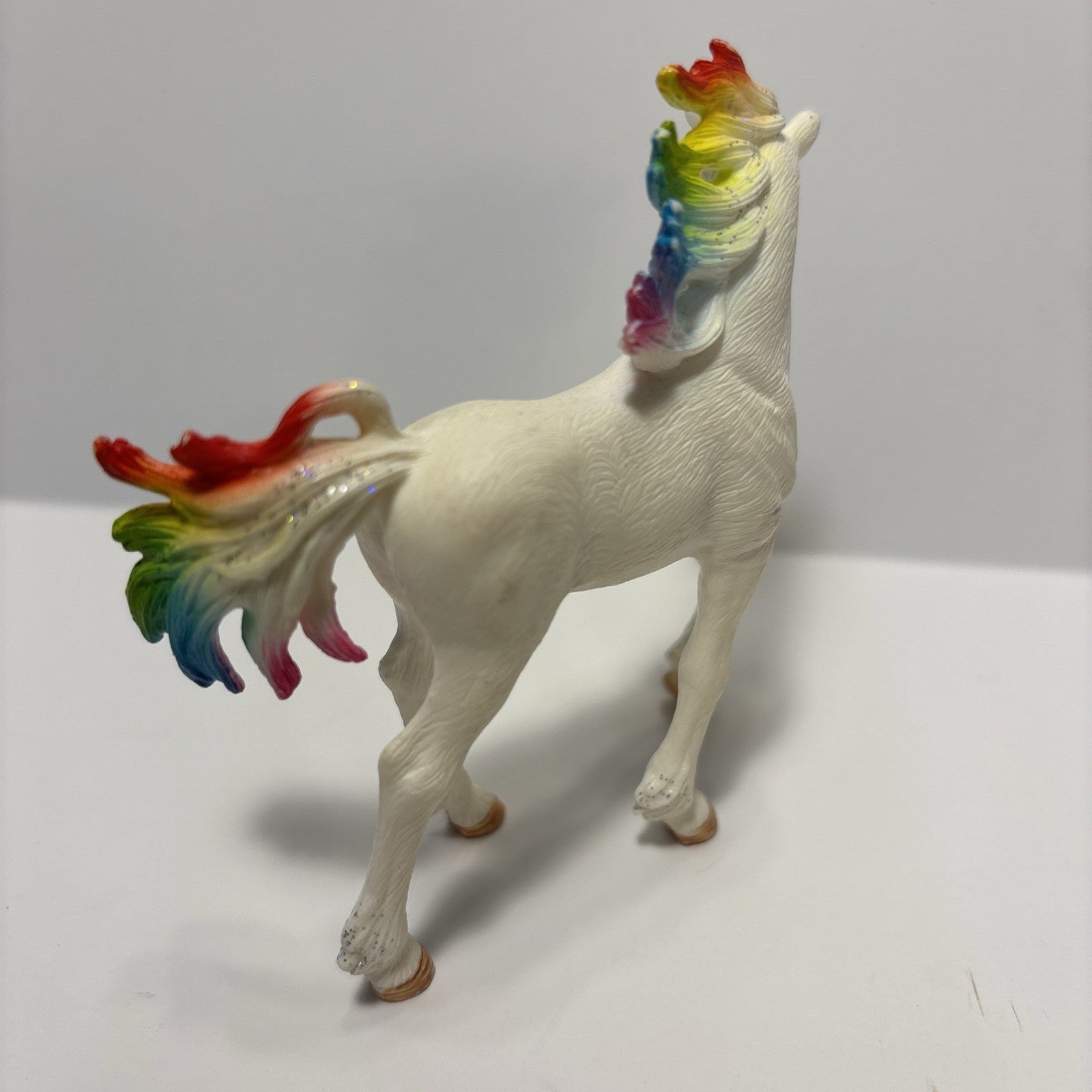 2015 Schleich Bayala Rainbow on Hip Unicorn Foal Horse Toy Retired
