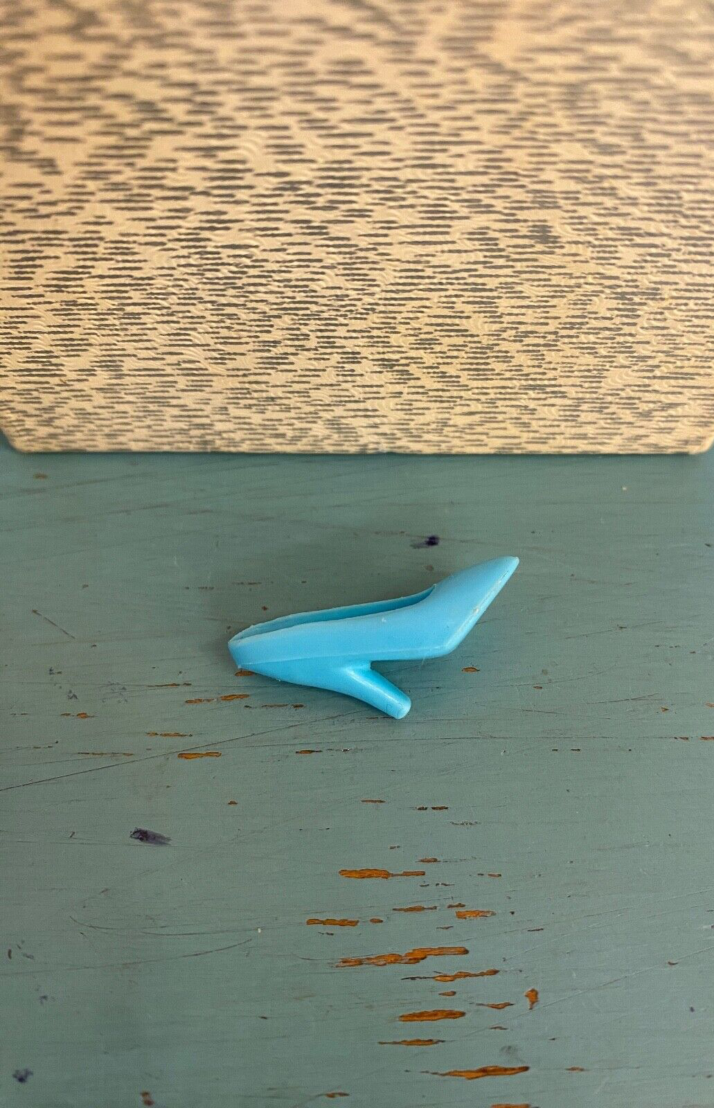 ONE HEEL INCLUDED BARBIE Vintage BLUE Closed Toe High Heel CHINA