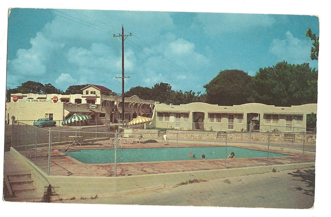 Grande Courts San Antonio Texas Pool Umbrellas Old Car Post Card Hotel Motel 