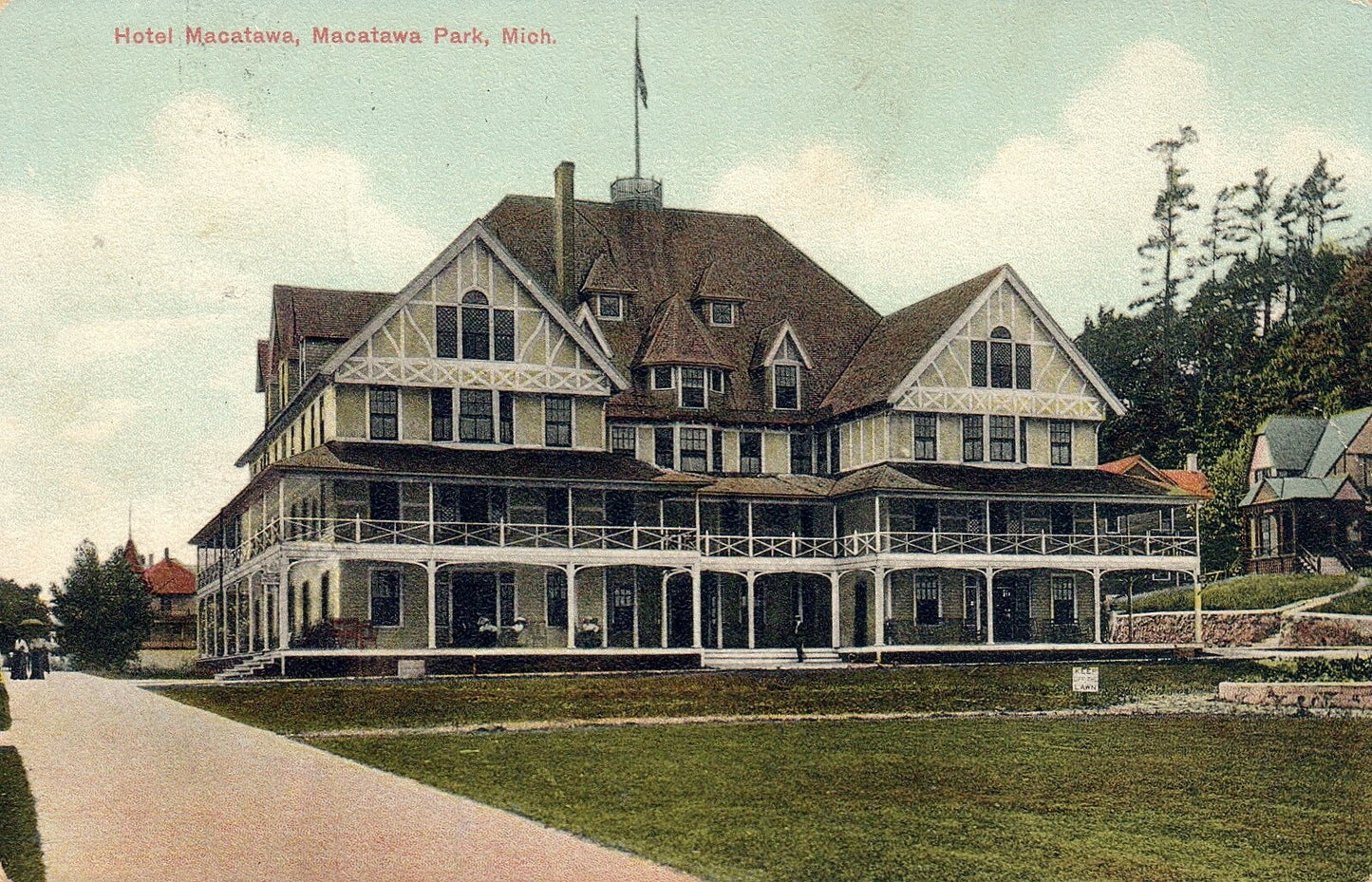 Hotel Macatawa in Macatawa Park Mich Michigan Postcard