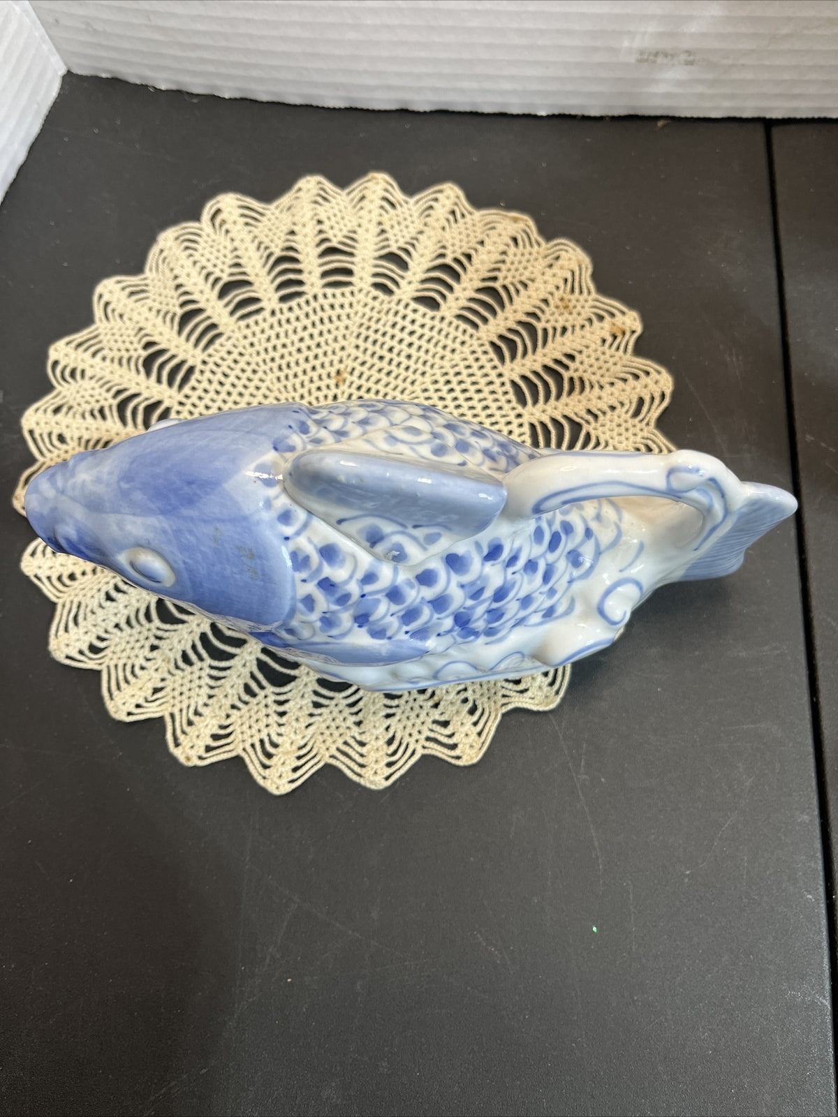 Vintage Handpainted Chinese Tea Pot Porcelain Koi Fish Shaped Pot w/ lid Blue