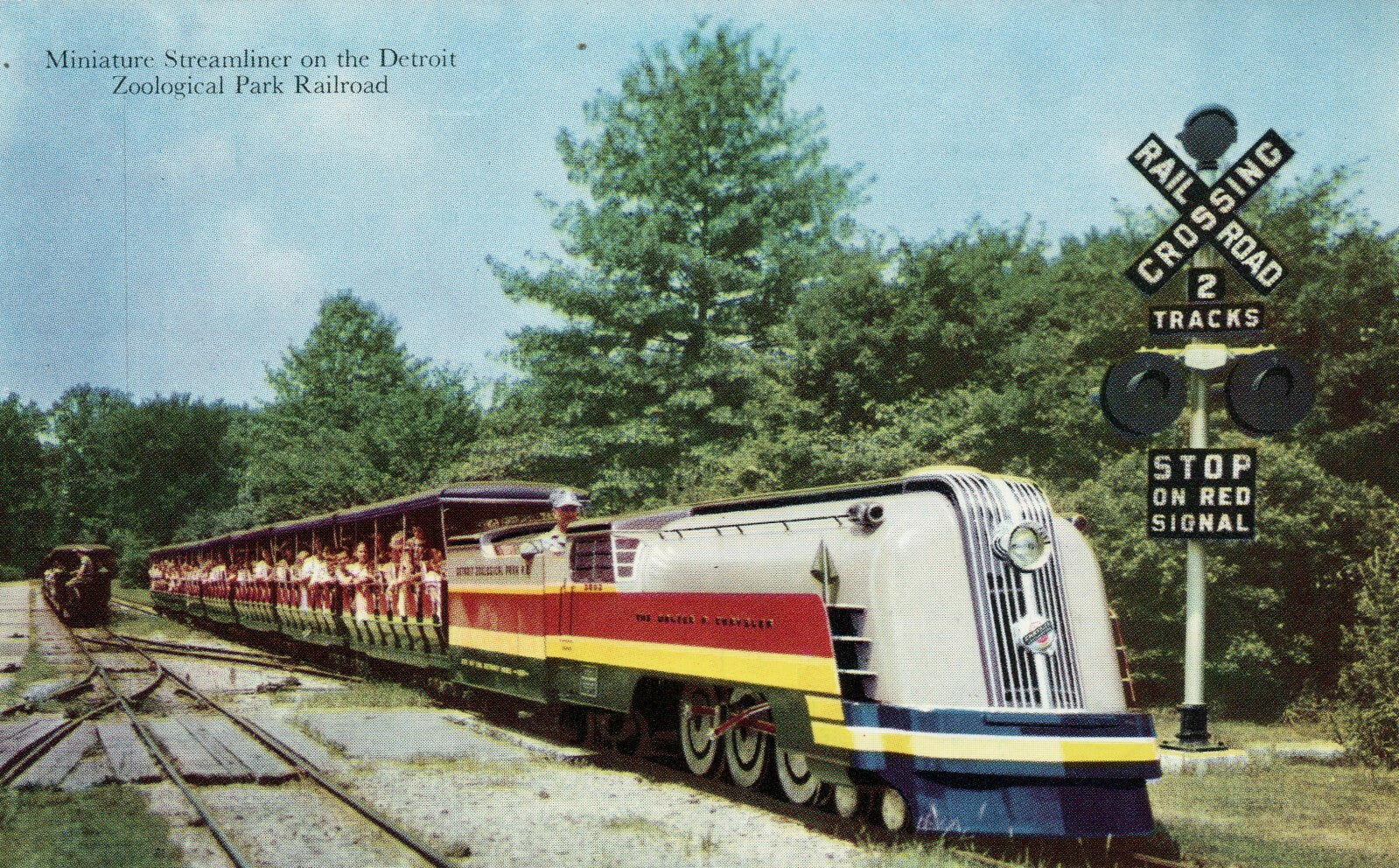 Miniature Chrysler-built Streamliner Detroit Zoological Park Railroad RR Train