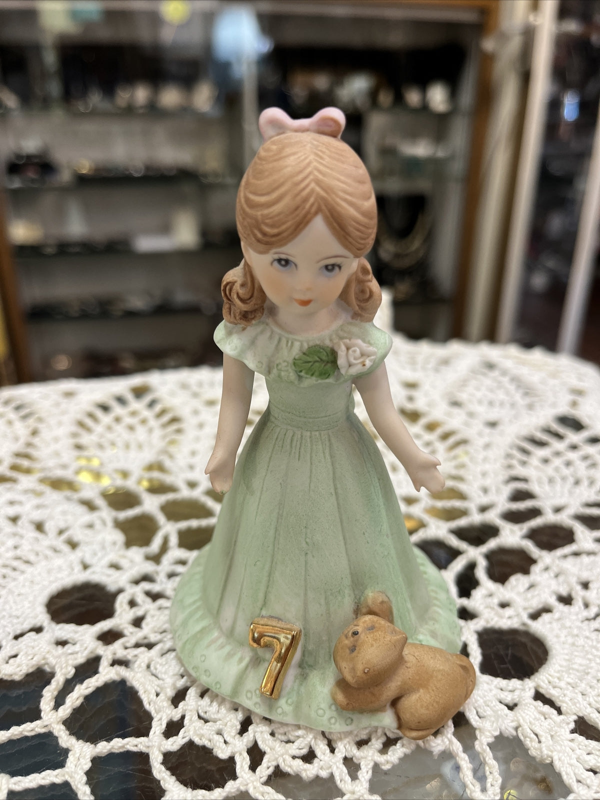 Enesco Growing Up birthday girls figurine blonde 7, cake topper