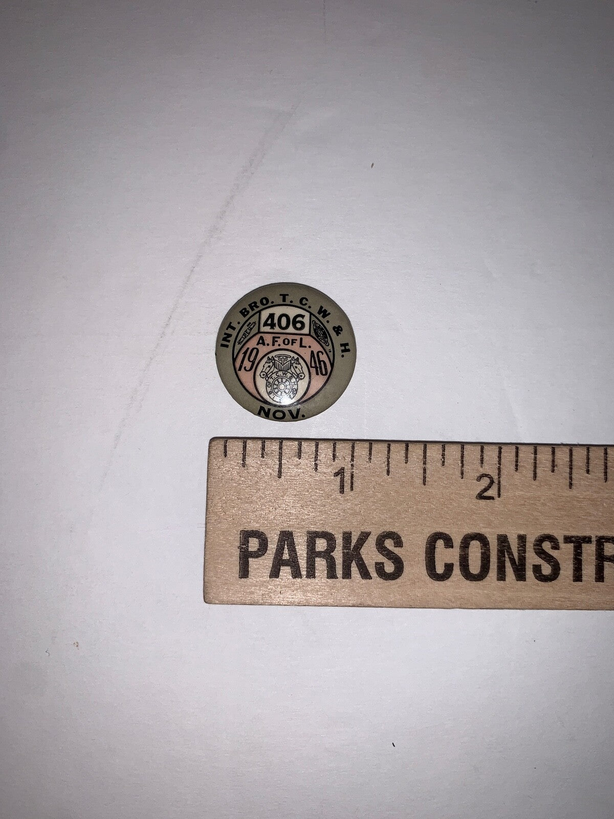 Vintage Int. Brotherhood T.C.W. & H. Nov. 1946 1" Celluloid Pinback