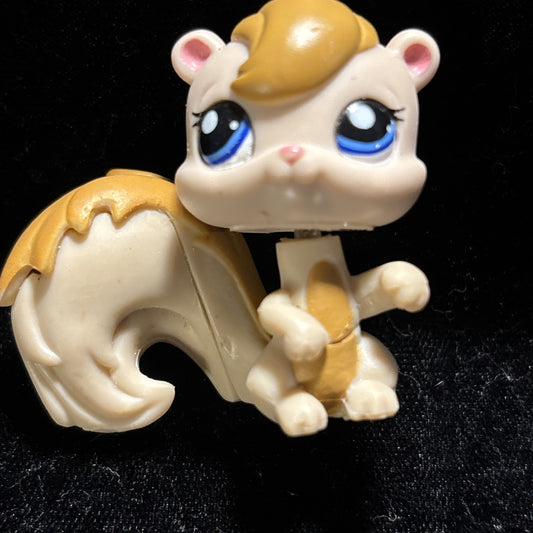 Littlest Pet Shop LPS Tan Squirrel with Blue Eyes #1720