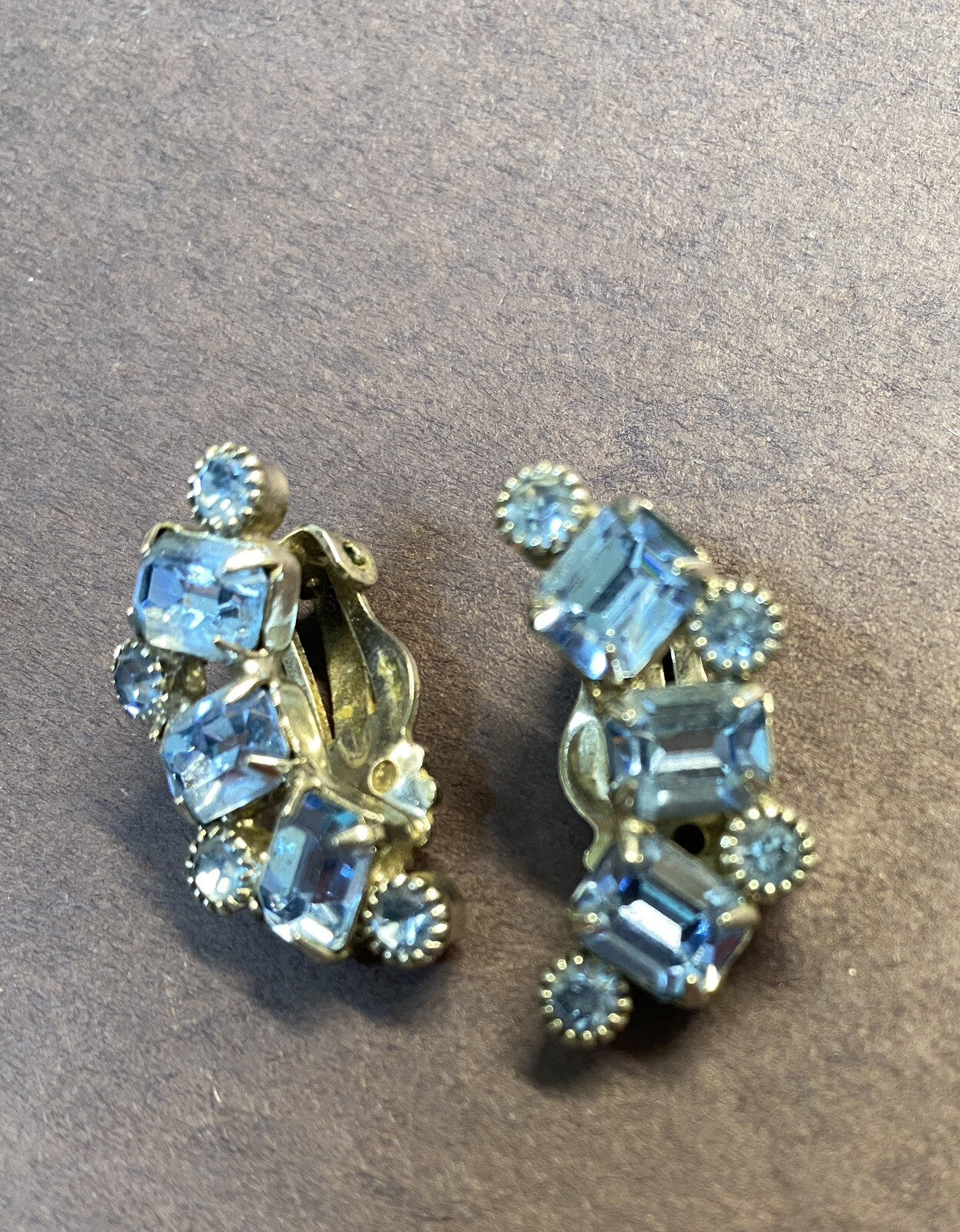 Authentic Vintage WEISS Baby Blue Crystal Rhinestone Clip-On EARRINGS crescent