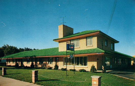 4725 South Division Avenue, Grand Rapids Michigan Mich. MI Postcard