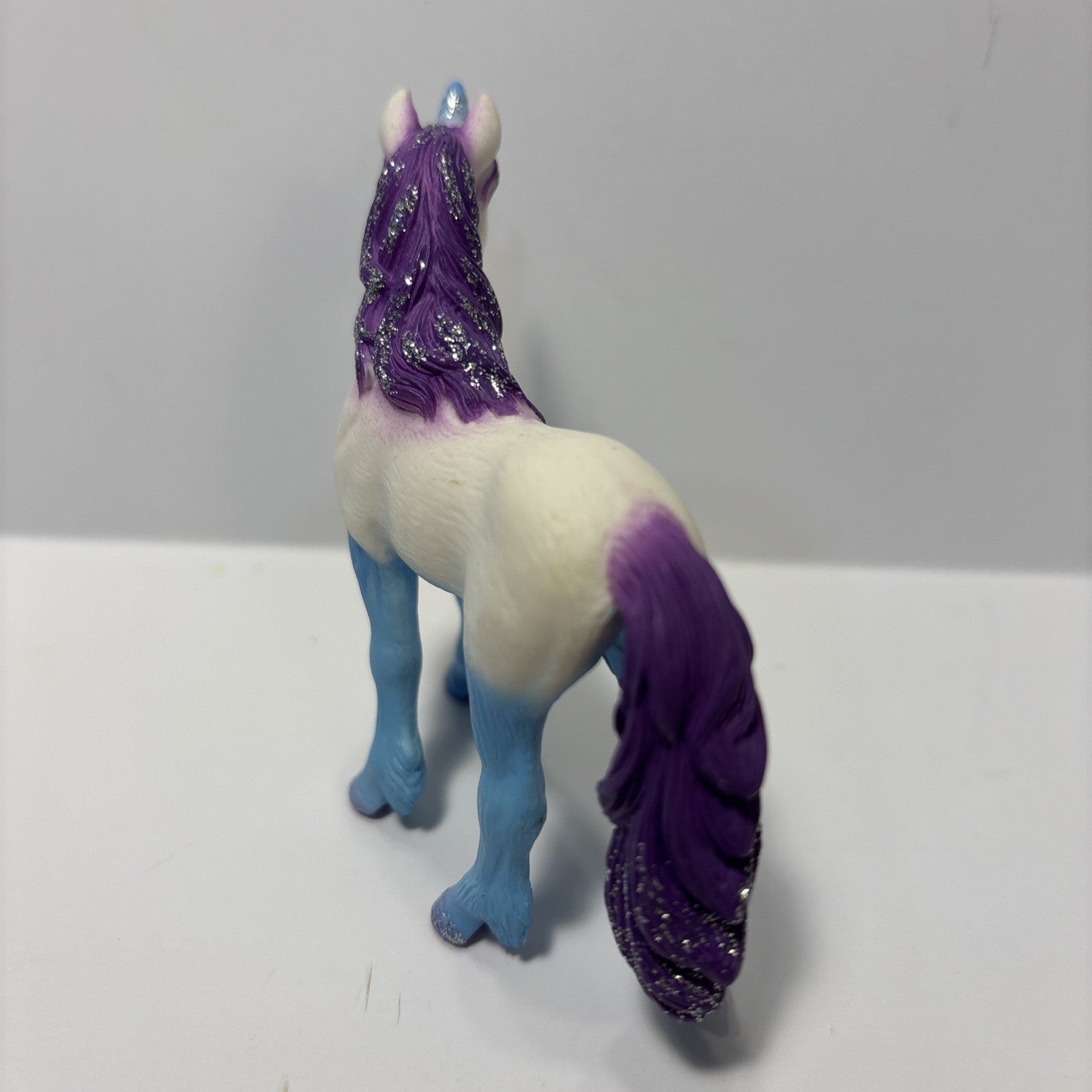 2009 Schleich Bayala Blue White Purple Mane & Tail Unicorn Foal Toy Retired