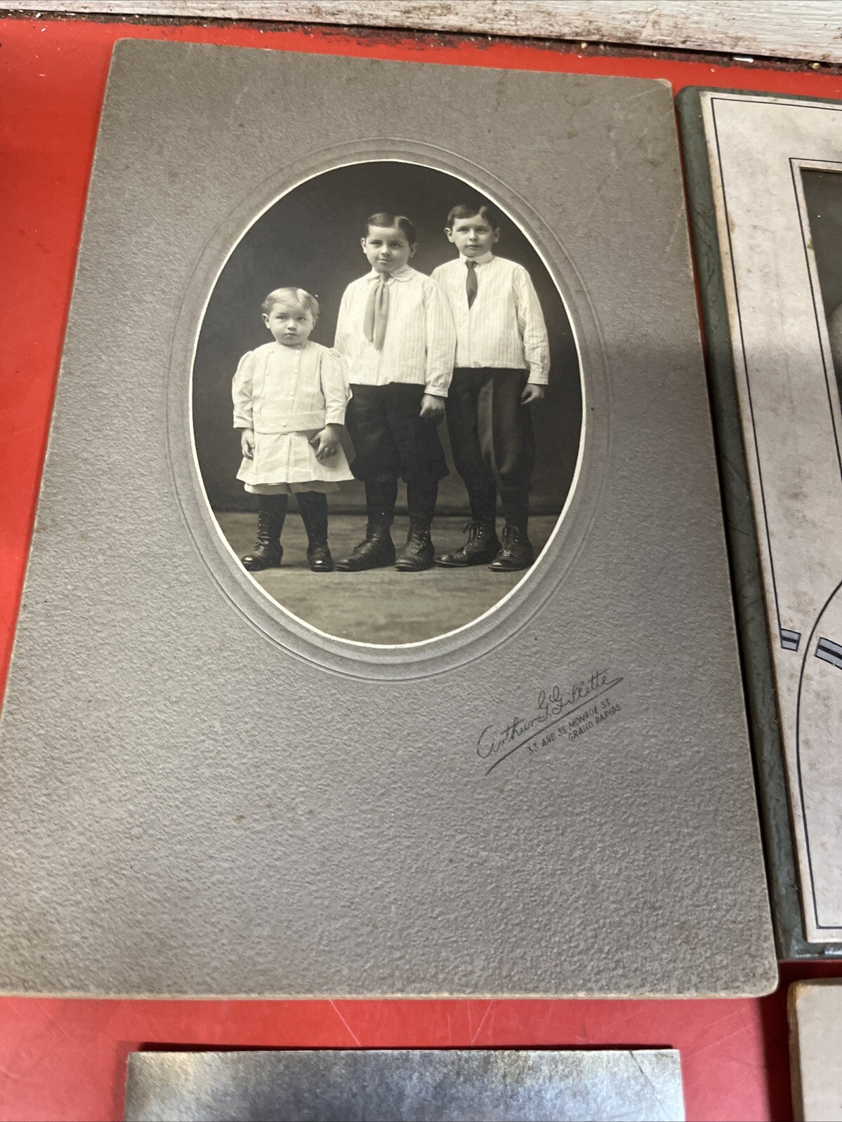 ANTIQUE 1900's ORIGINAL PEOPLE  PHOTO LOT 4